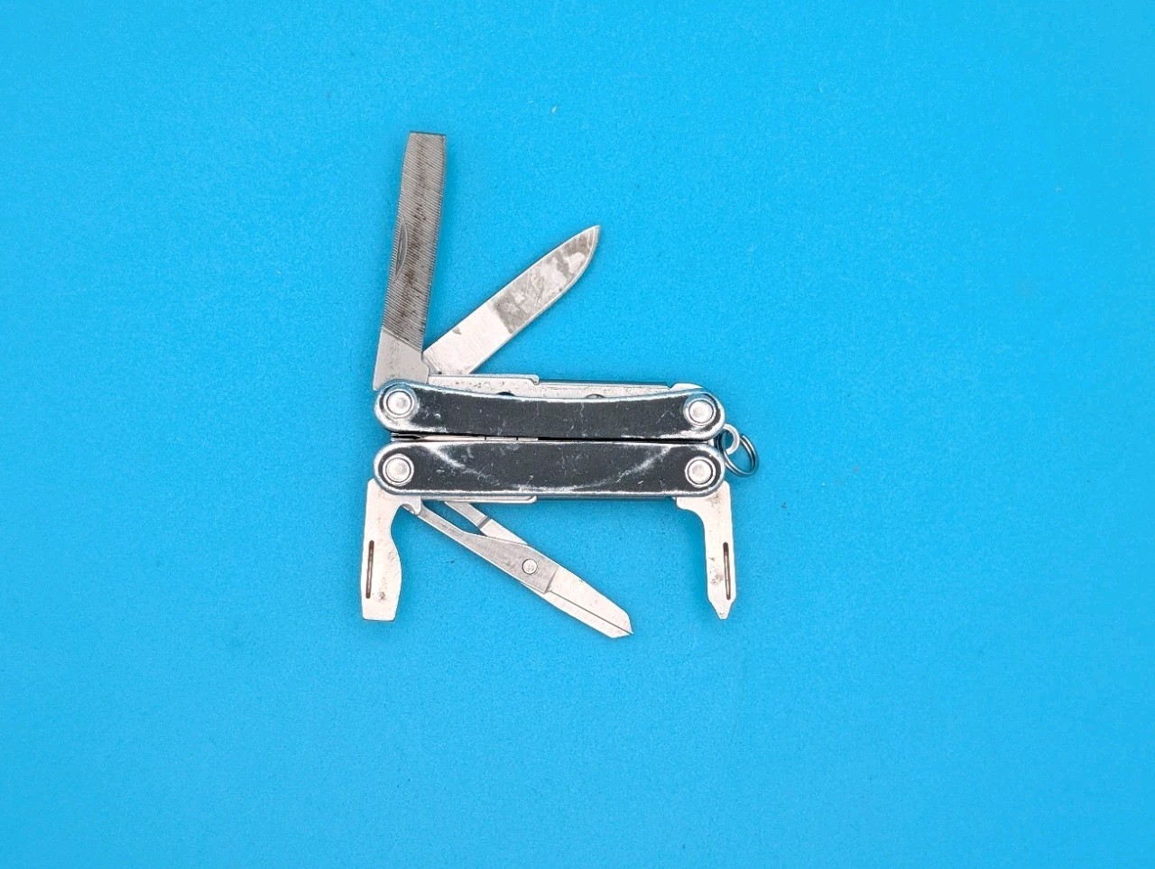 Leatherman SQUIRT PS4 Multi-Tool! BLACK! *broken scissors spring*