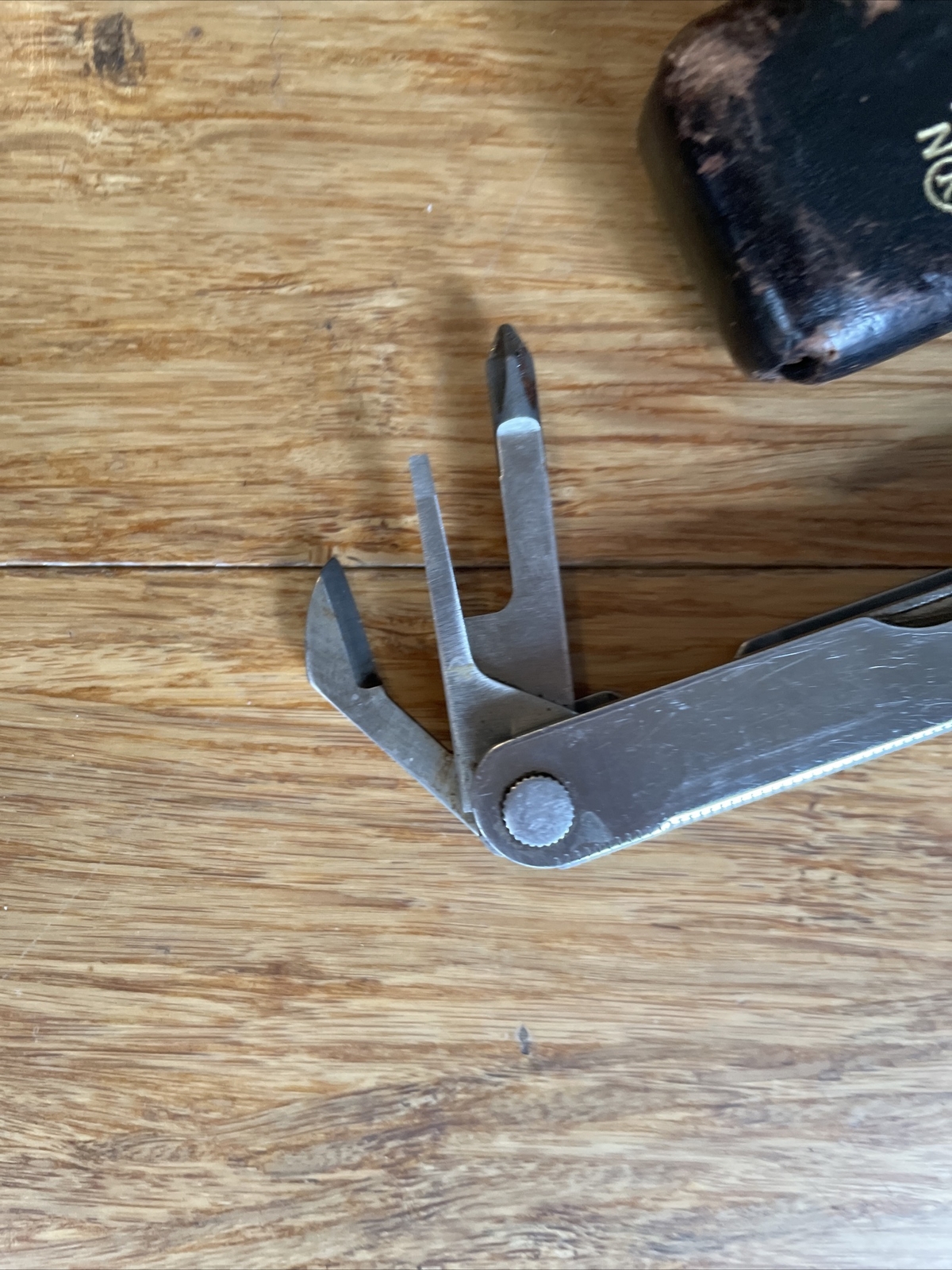 Vintage Leatherman Multi – Tool US REG Trademark 1325473 Portland OR USA.