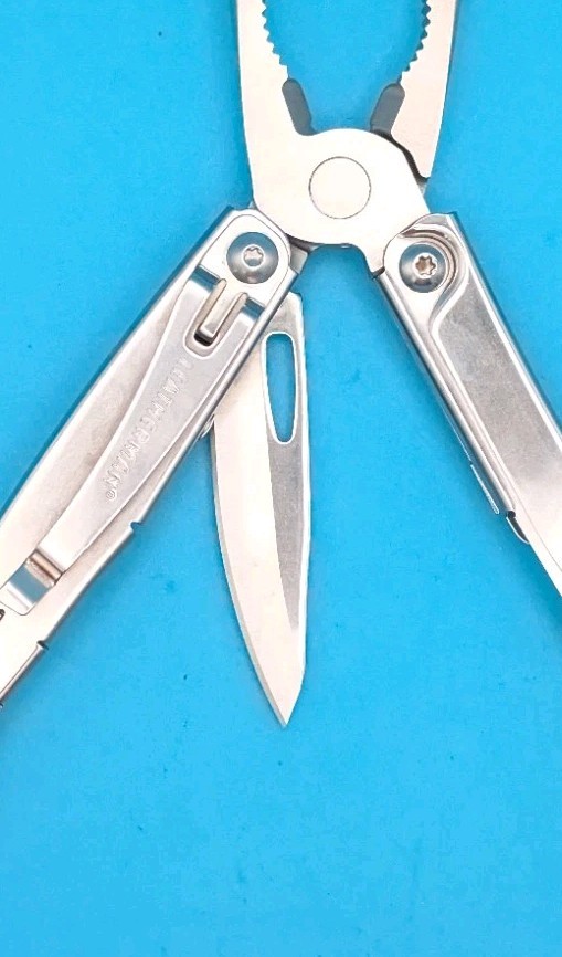 Leatherman Rev 3.8″ Multi-Tool, Stainless!