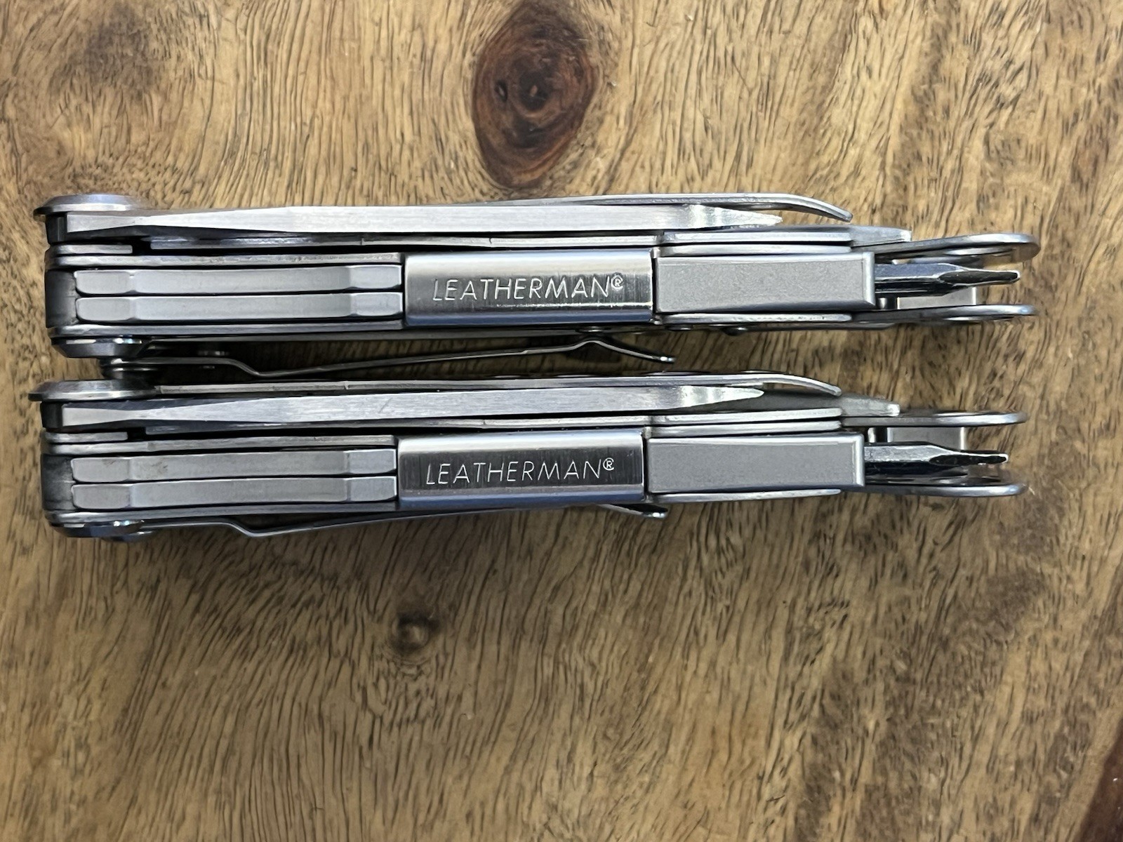 Leatherman Skeletool MultiTools SUPER NICE!! w/New Molle Sheath (Lot Of 2)