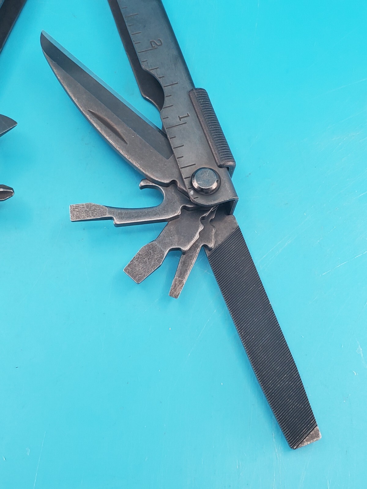 Gerber MP600 Black Oxide Multi-Tool Needle Nose Pliers!