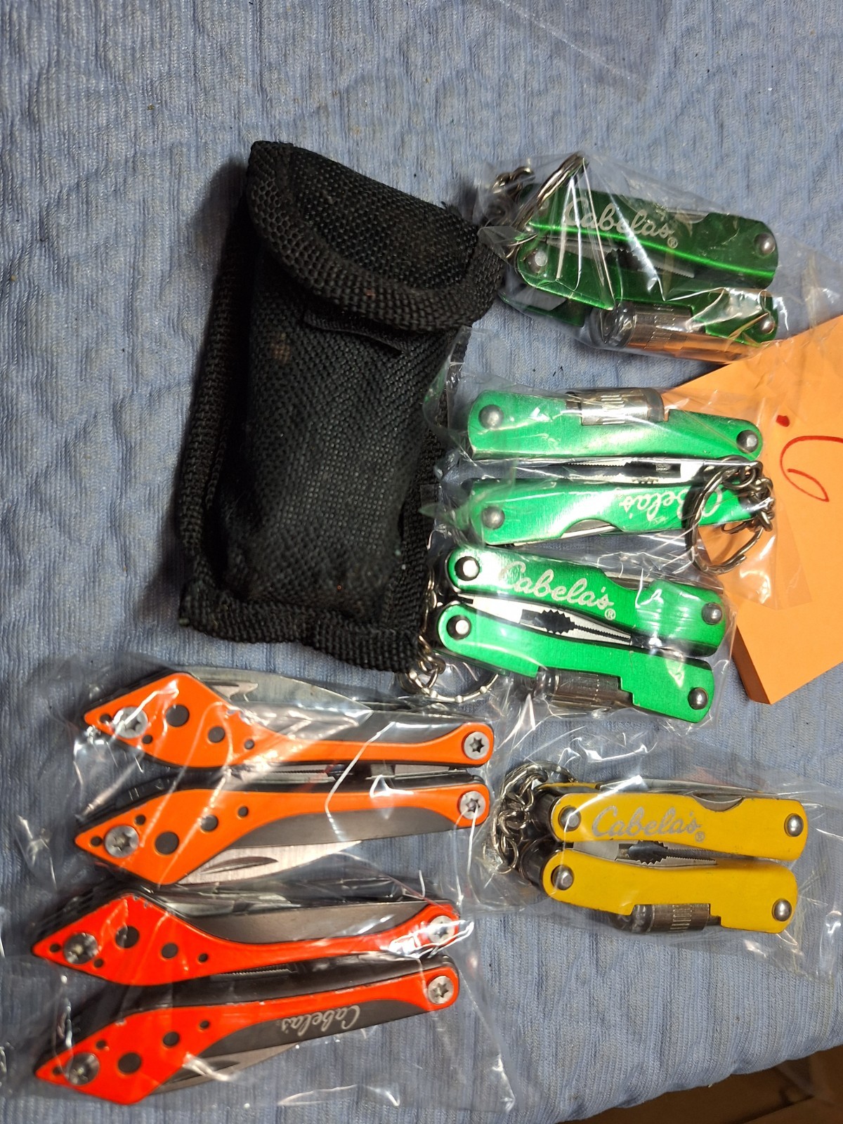 7 Cabela’s Multi tool Pliers AIRPORT CONFISCATION GIFTS LOC .6