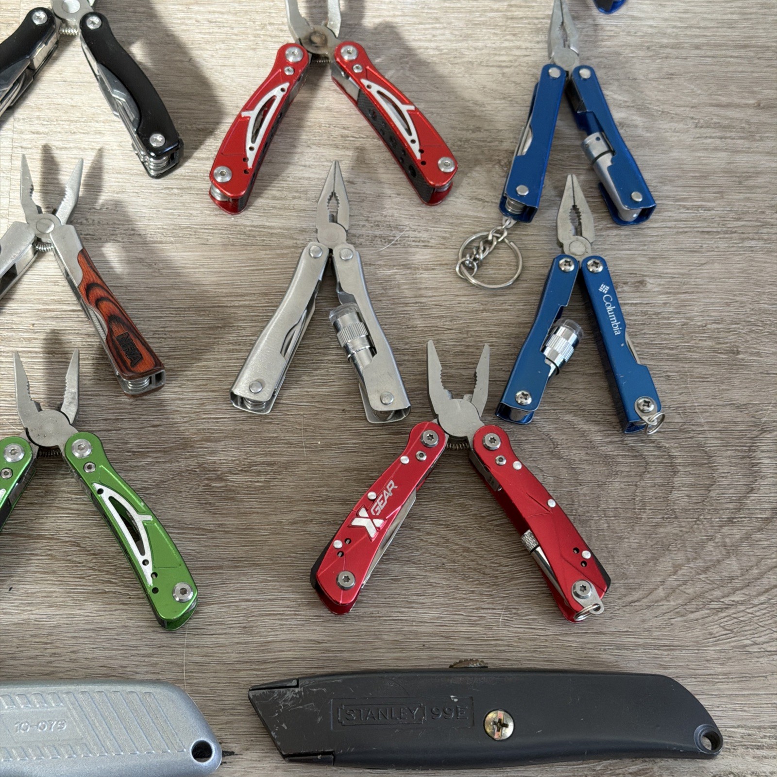 Lot Of 36 Multi Tools Pocket Knives Pliers Knife Tool Clean Outdoors Hunting