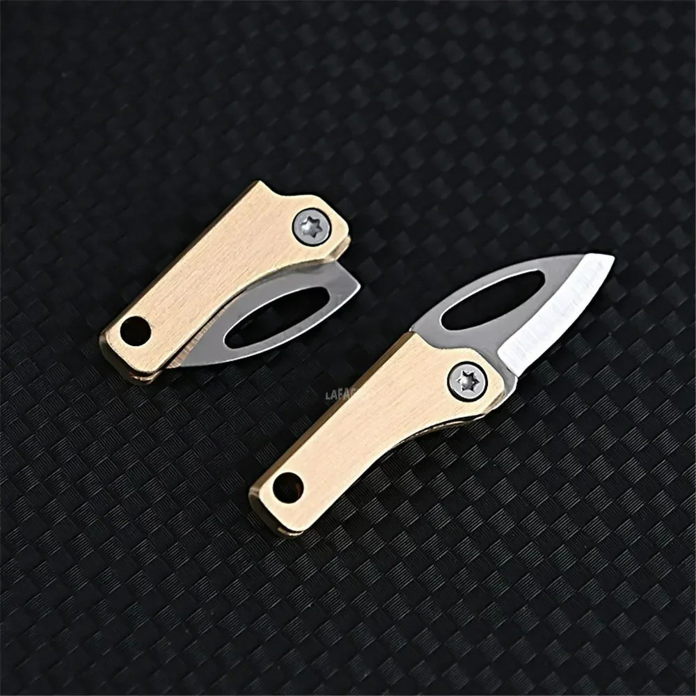 Mini EDC Knife 26mm Keychain Cutter Pocket Tool Micro Compact foldable magnetic