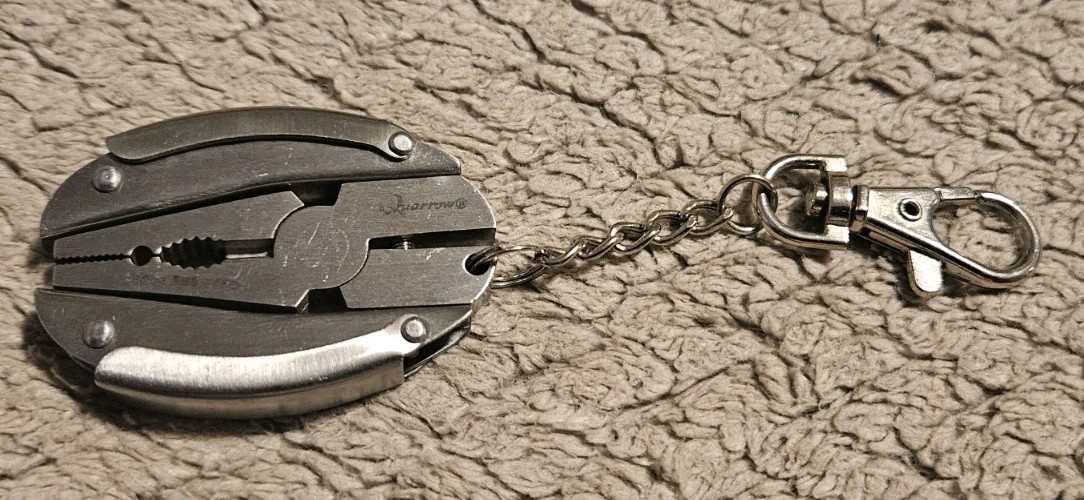 Quarrow Mini Multi Tool 2 Inches Stainless Steel