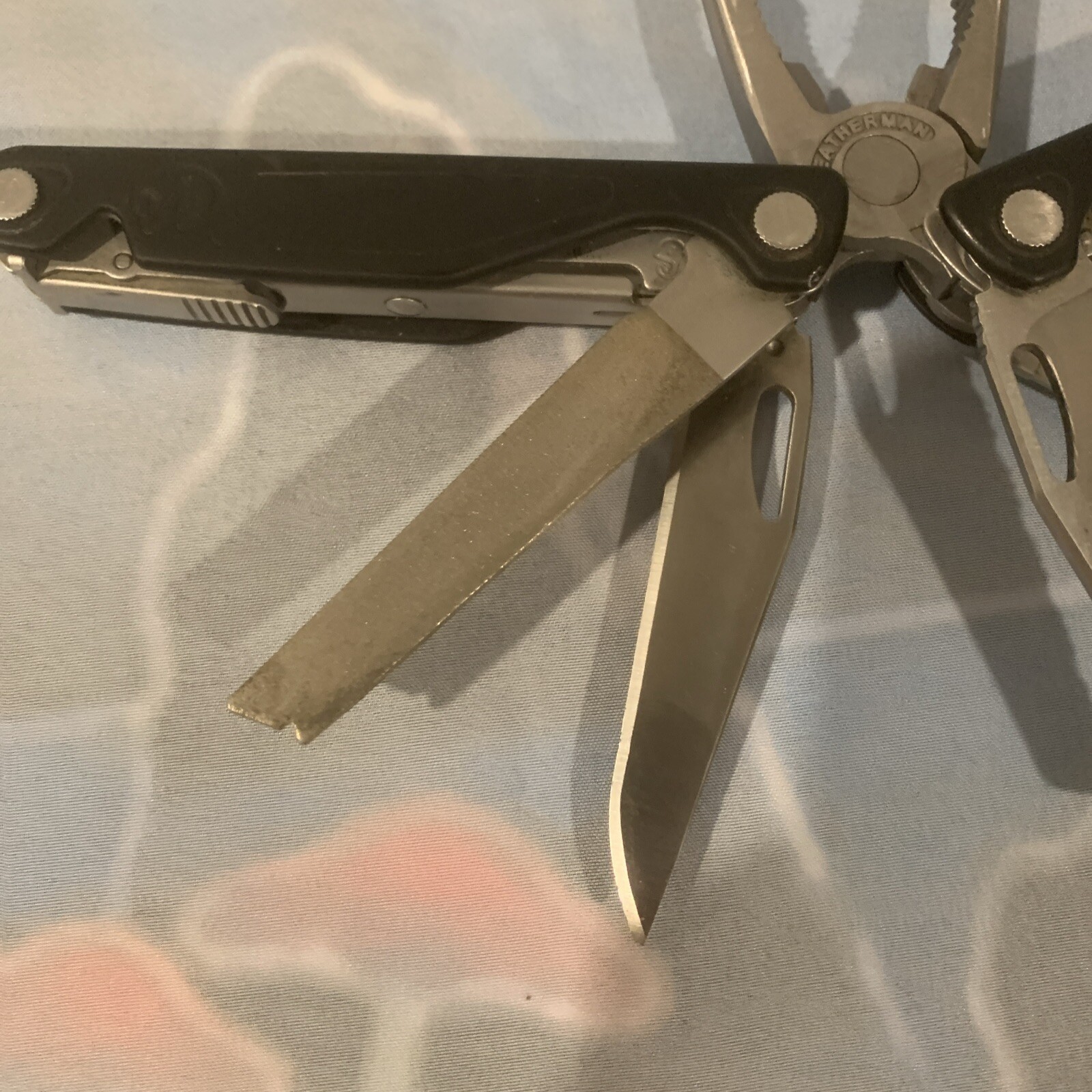 Leatherman Charge AL Multi-Tool Knife Plier Color Black W Black Nylon Shealth