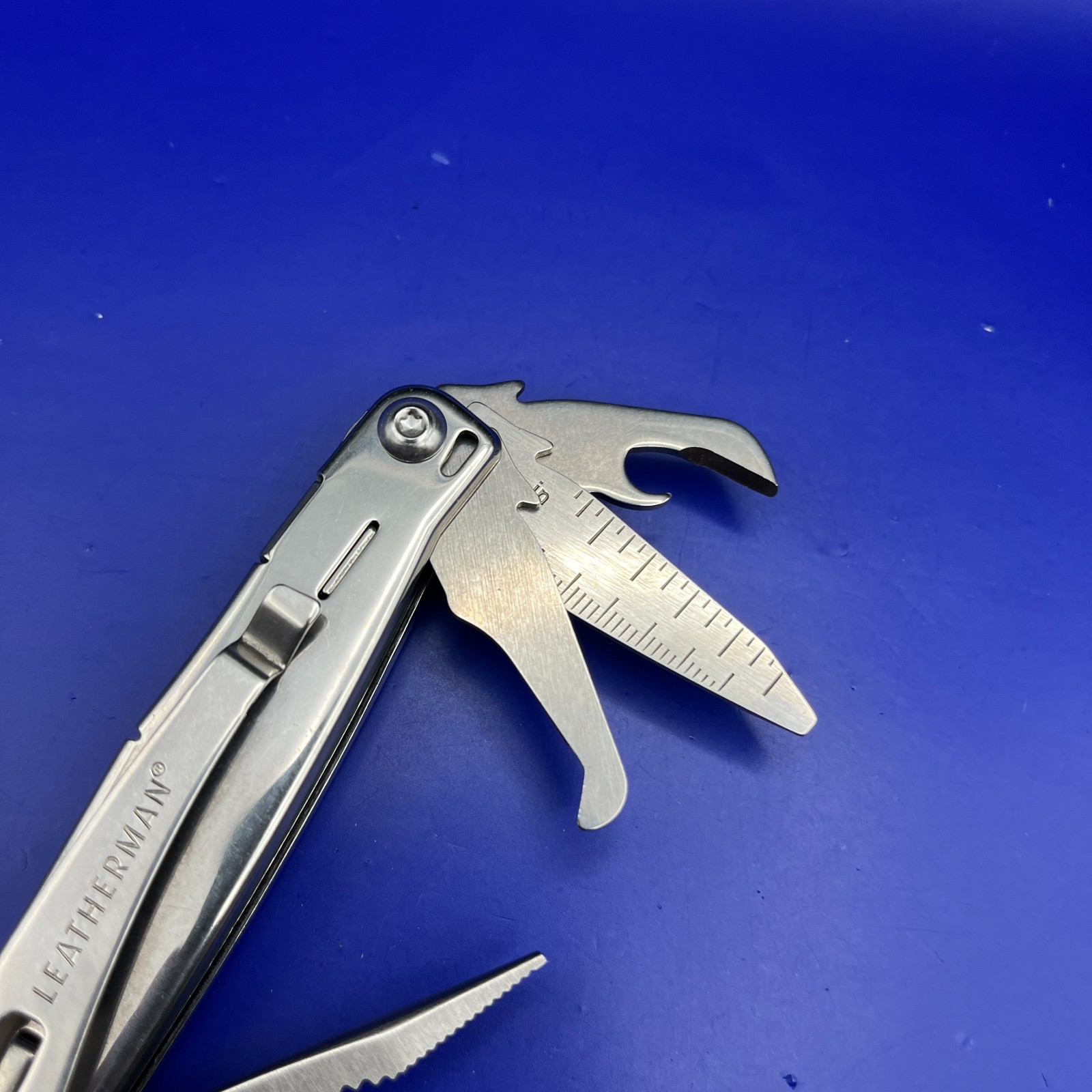 Leatherman Stainless Steel Wingman Multi Tool Scissors Knife Plier