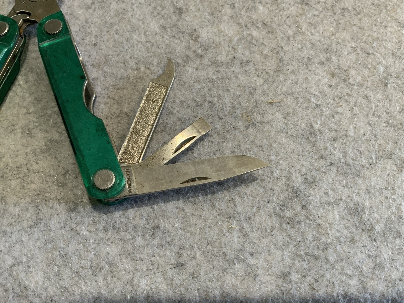 Leatherman Micra Multi Tool Green Transparent Plastic Coating Scissors Knife