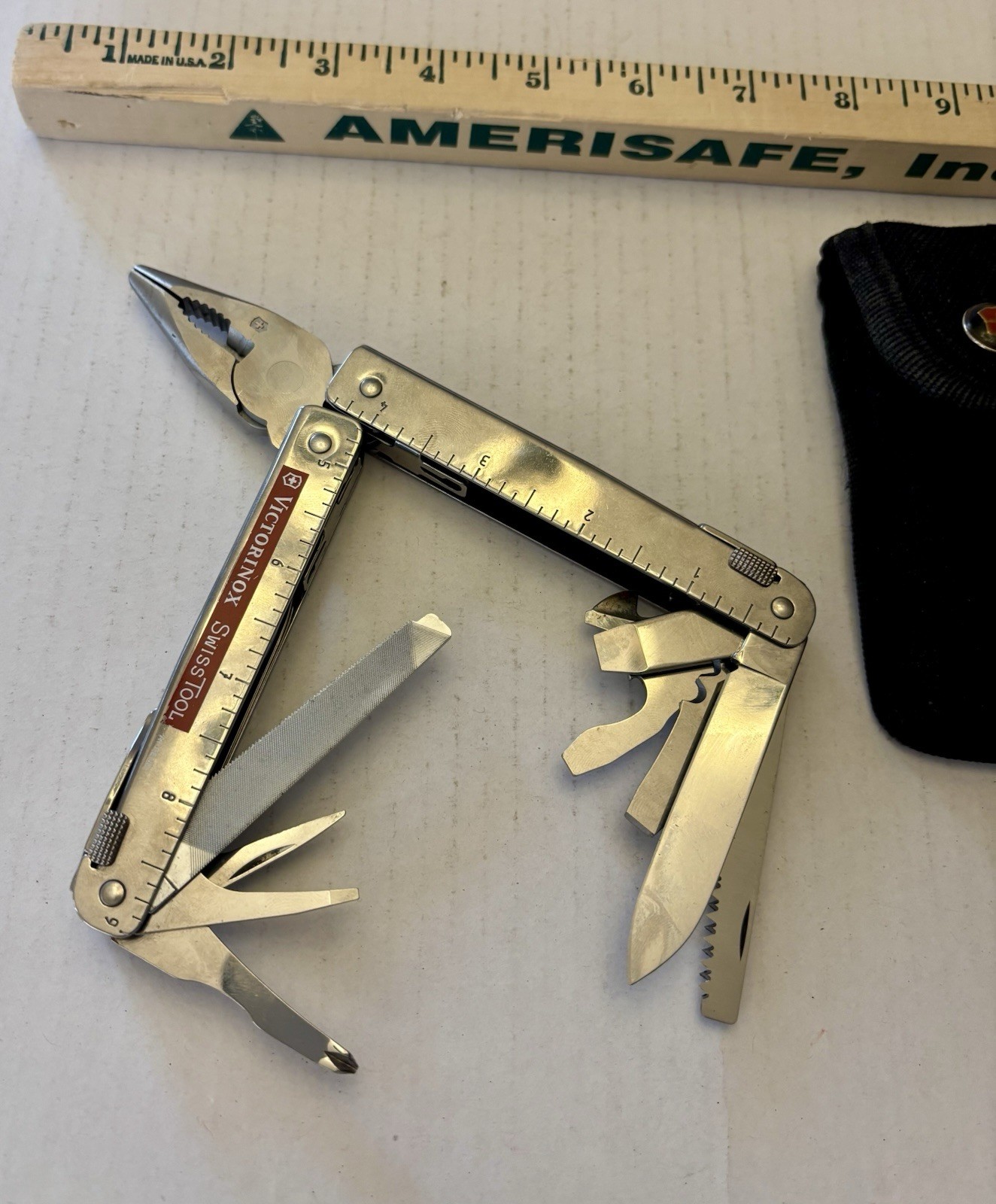 Victorinox Swiss Multi Use Tool With Sheath Swiss Army Knife Blade