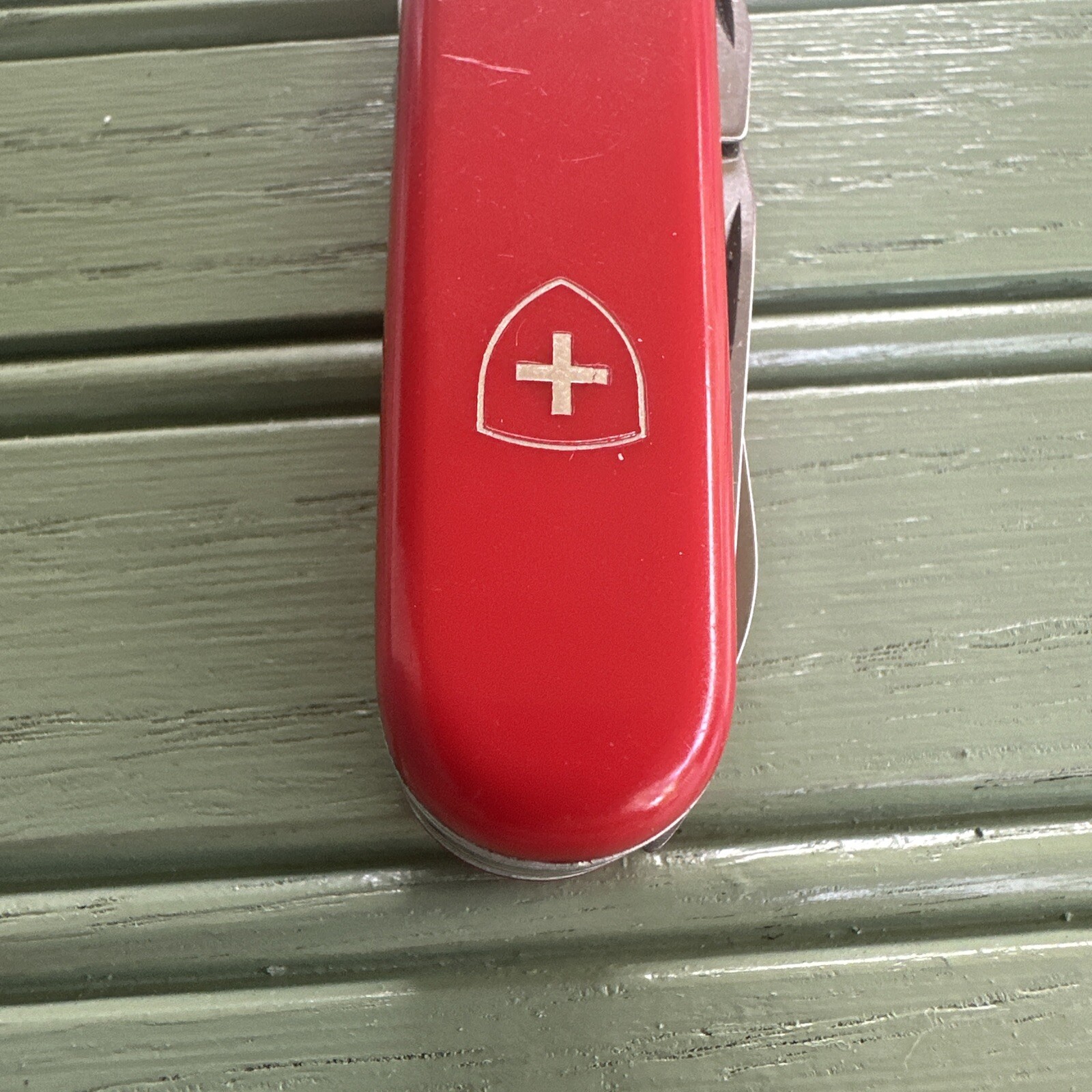 1976-1985 Red Victorinox Huntsman Swiss Army Knife, fish, hike, camp, EDC