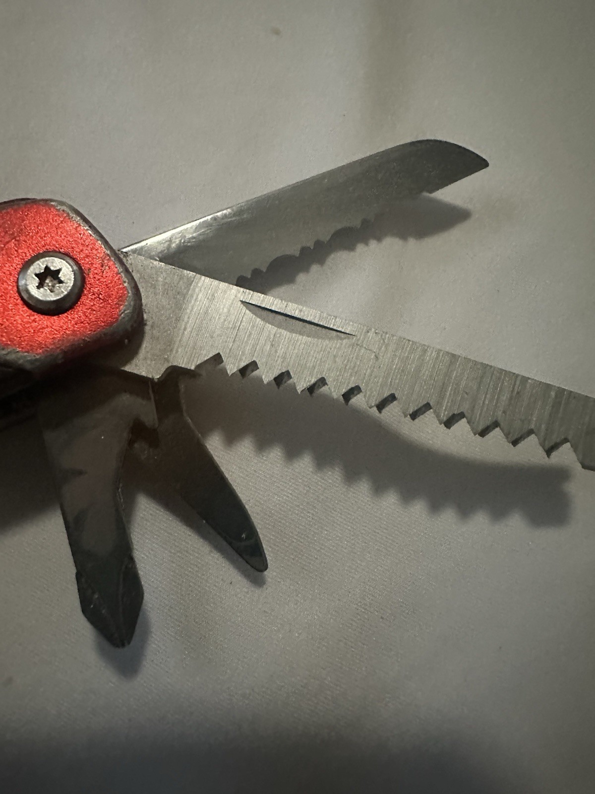 Hyper Tough 12 In One Multitool 4” Closed With Pliers All Metal