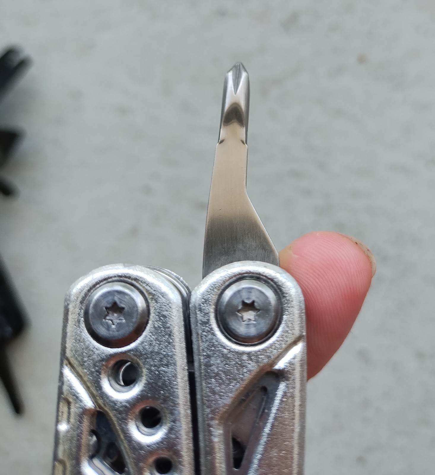 POHAKU BLACK & SILVER MULTI TOOL PLIERS KNIFE, SAW BLADE, FILE, ETC. LOT OF 2