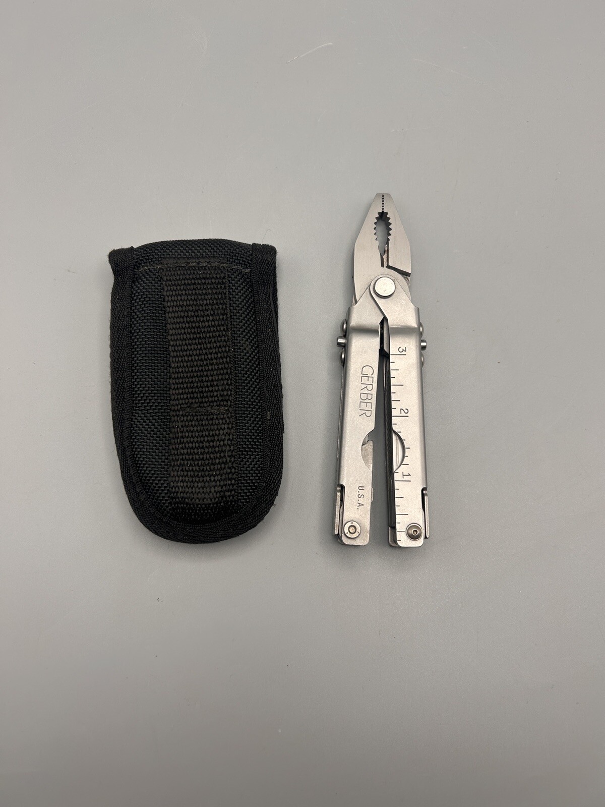 Gerber 1991 Original Mult-plier Mr. Pinchy Excellent EX with Original Sheath.