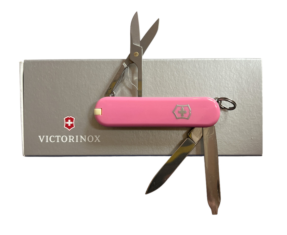 Victorinox IRELAND pink CLASSIC pocket swiss knife NEW Irish exclusive