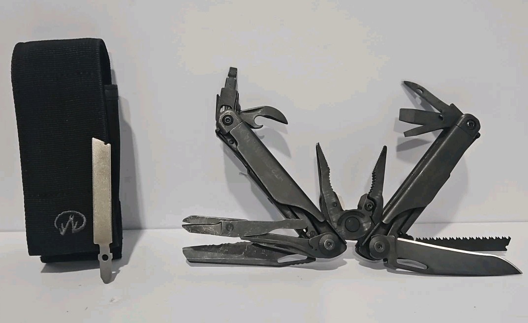 Leatherman Surge Black Oxide multi-tool! Rare US Navy Issued!