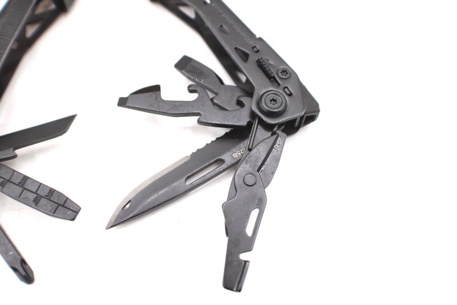 Gerber Suspension NXT Multi-Tool Black Belt Pocket Clip NEW in Box No Sheath