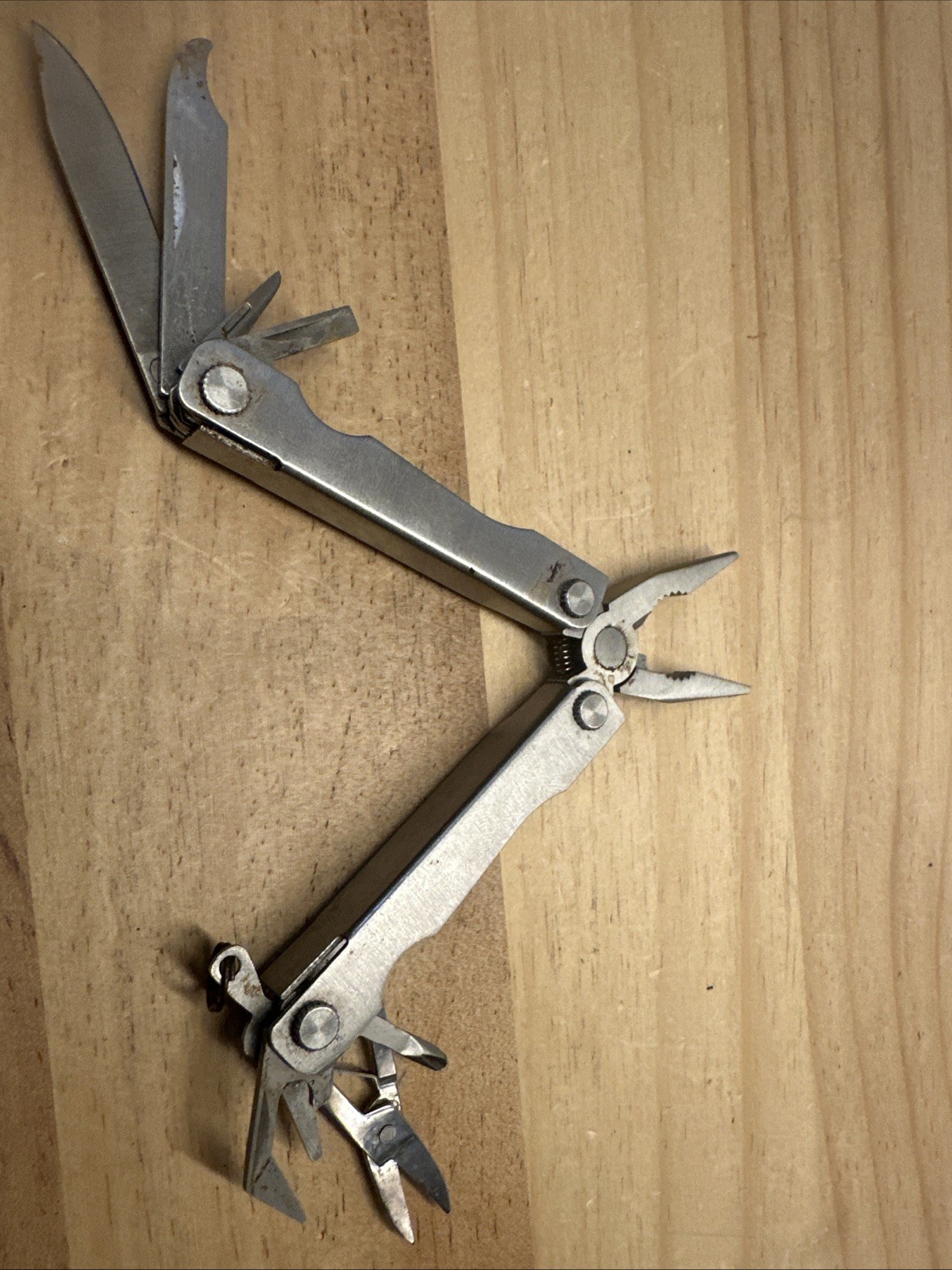 12-in-1 Mini Multitool Key Chain Folding Pocket