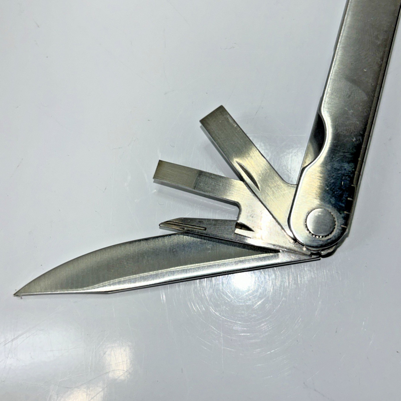 VINTAGE LEATHERMAN SURVIVAL MULTI-TOOL TM1325473