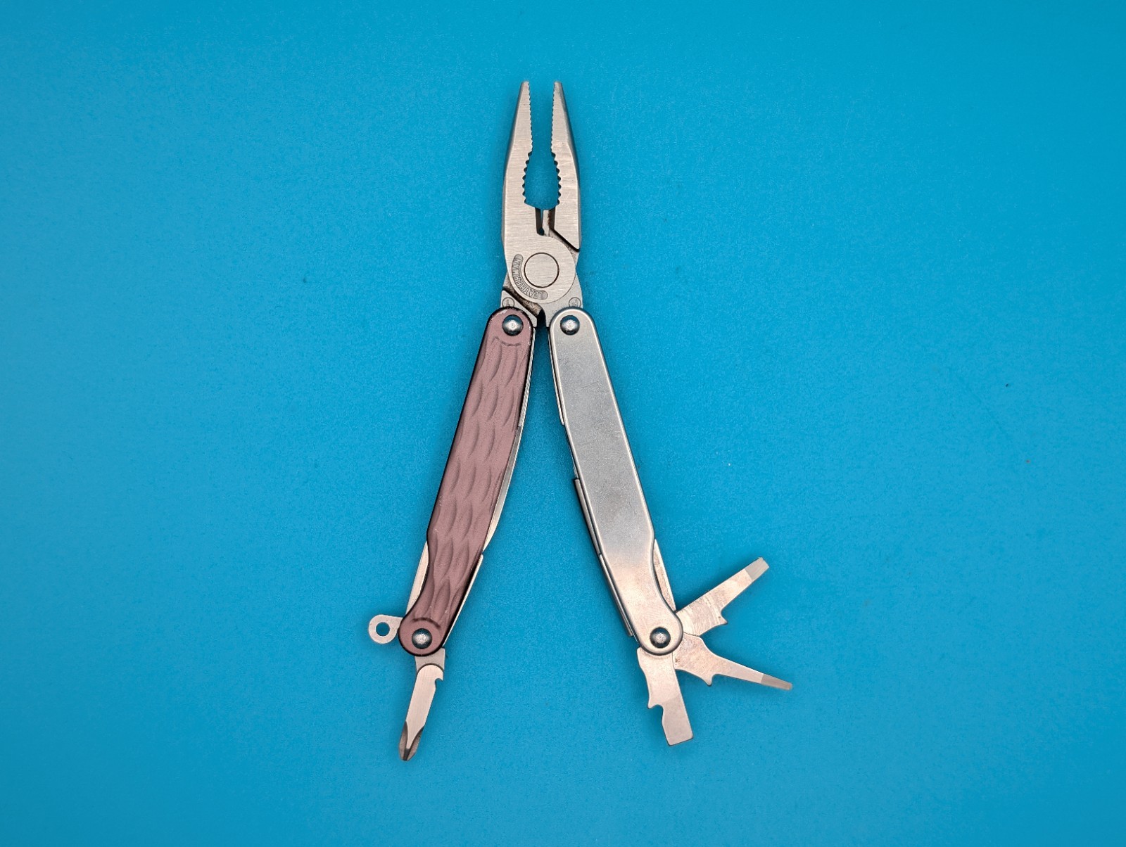 Leatherman Juice S2 Gray Multi Tool! RETIRED!