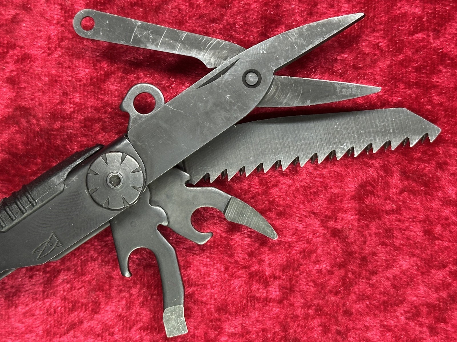Gerber Diesel Multi-Plier Black NeedleNose 12 Tool Multi-Tool w/Sheath (615)