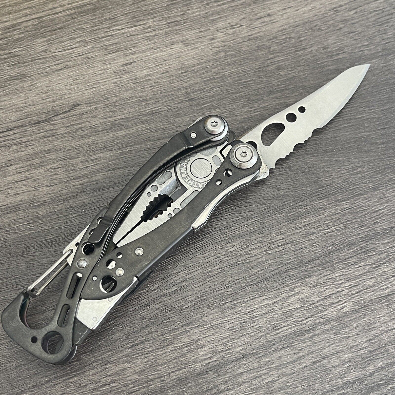 Early Leatherman Skeletool CX Carbon Fiber Handle Insert & Half-Serrated Blade