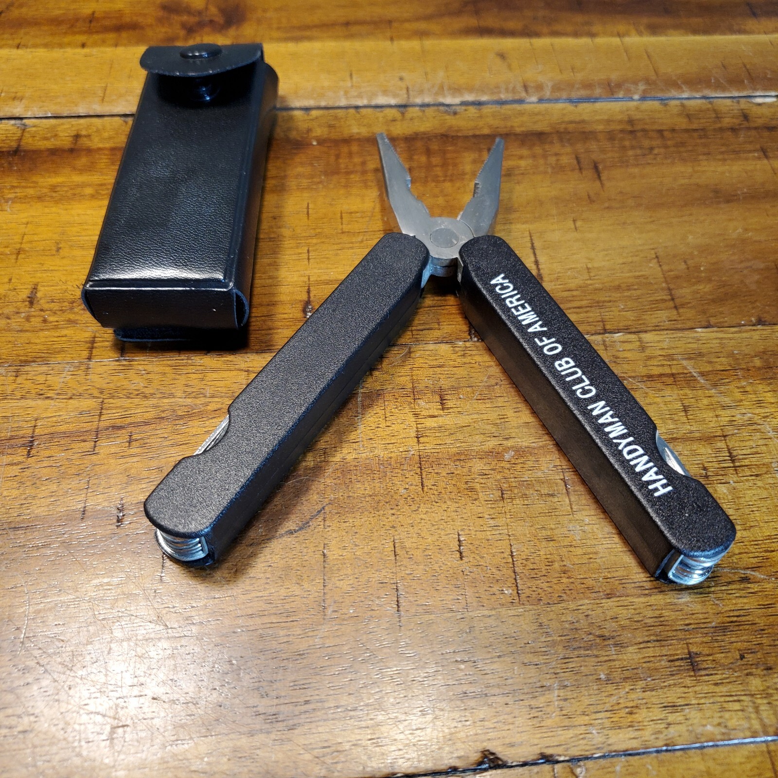 Handyman Club Of America Logo Folding Multi Tool Preowned