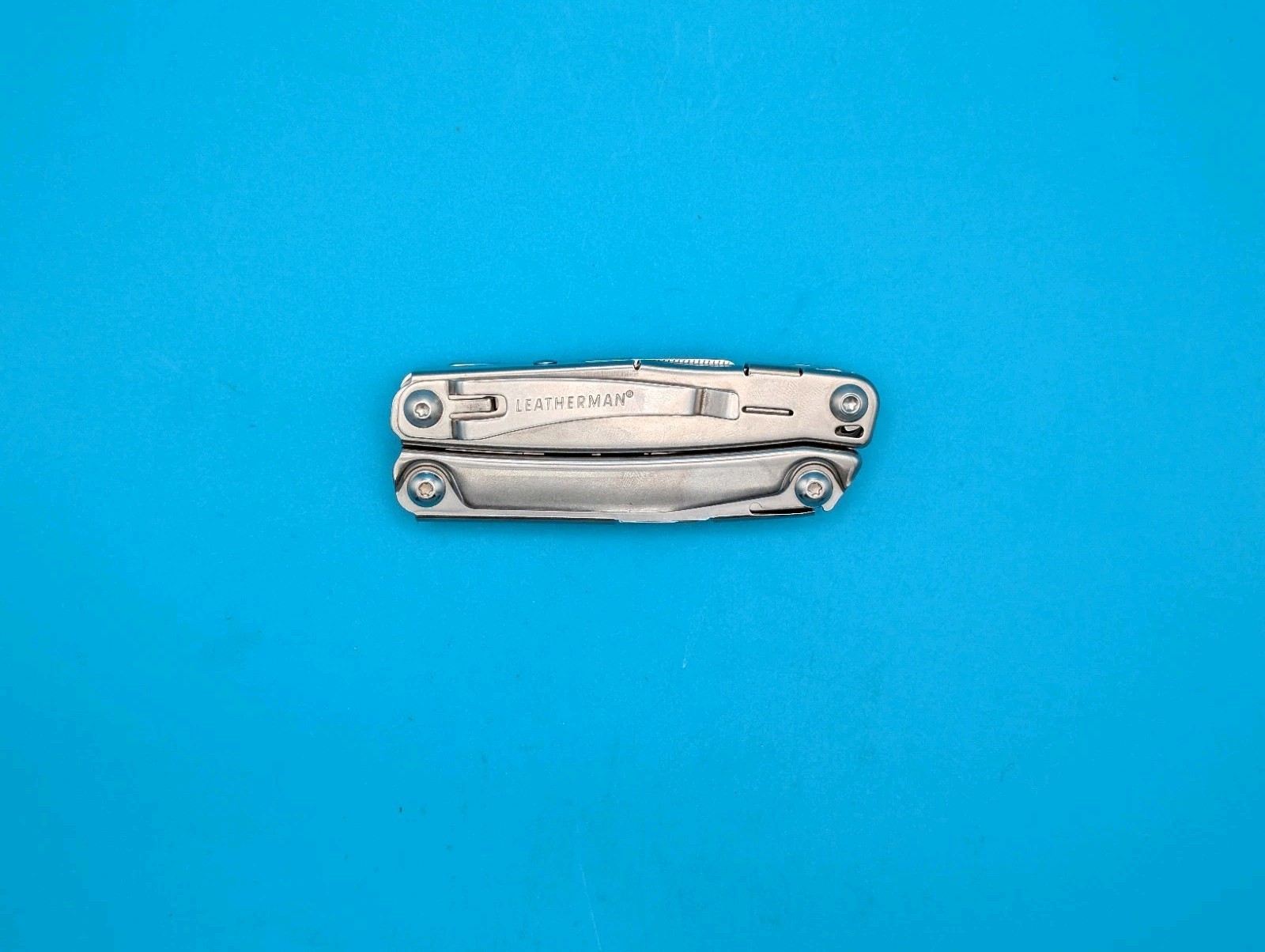 Leatherman Bolster 13 Tool Stainless Steel Multi-Tool!