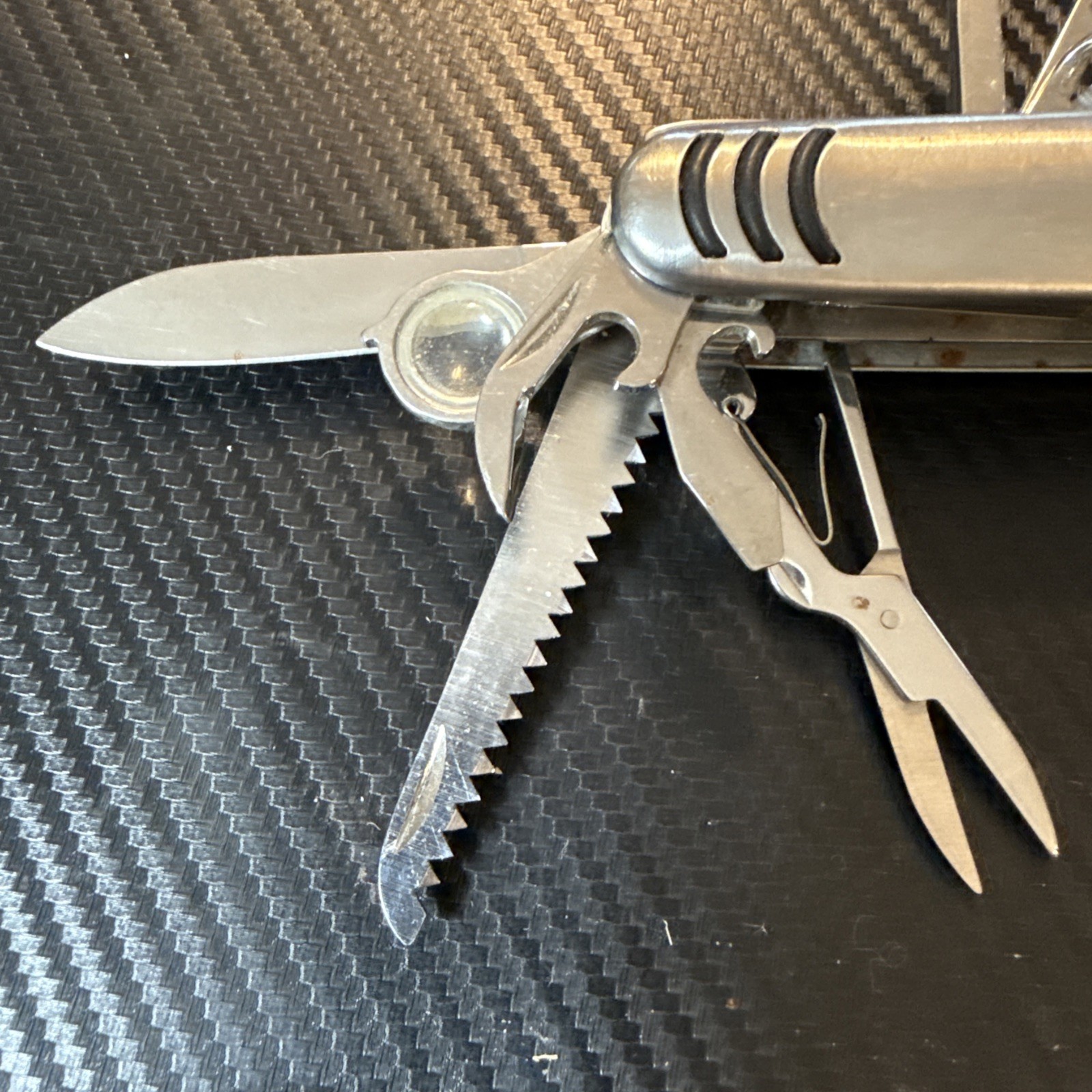 6 Multi Tool Folding Pocket Knife Outdoor Survival Compact Multitool