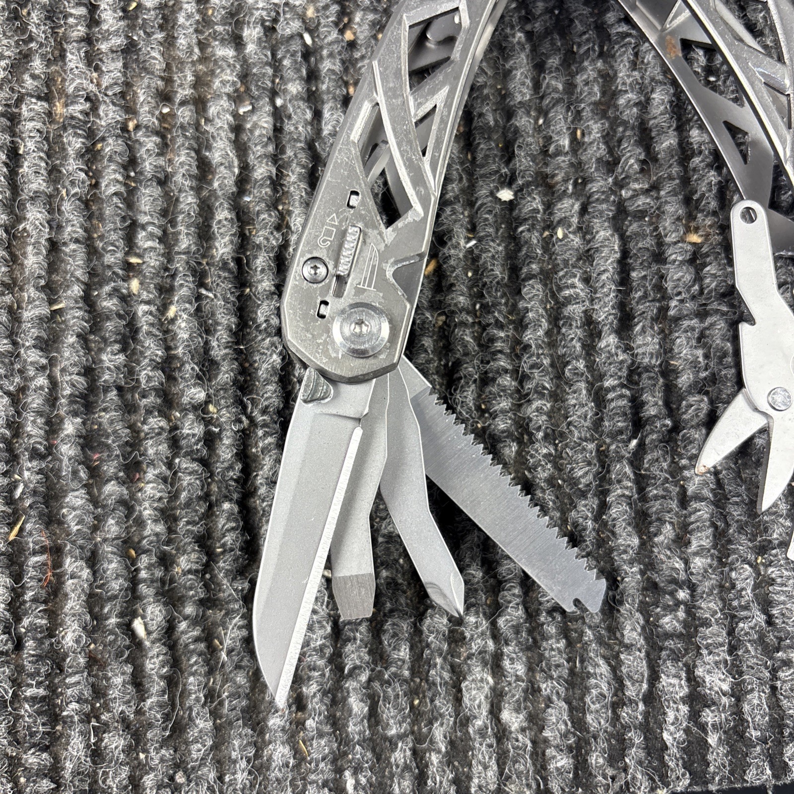 Gerber Suspension Multi-Tool (018)