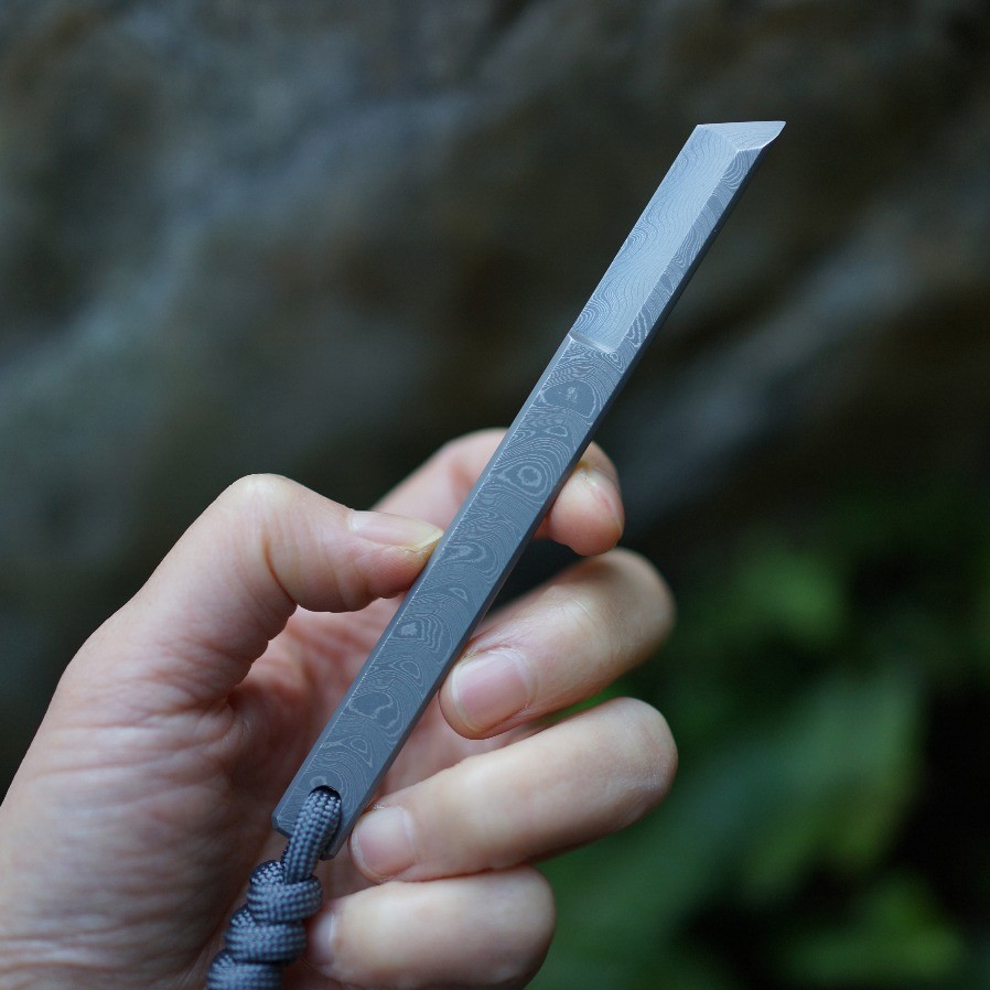 Artisan HandForged Swedish Powder Damascus Steel Pry Bar Collector EDC Showpiece