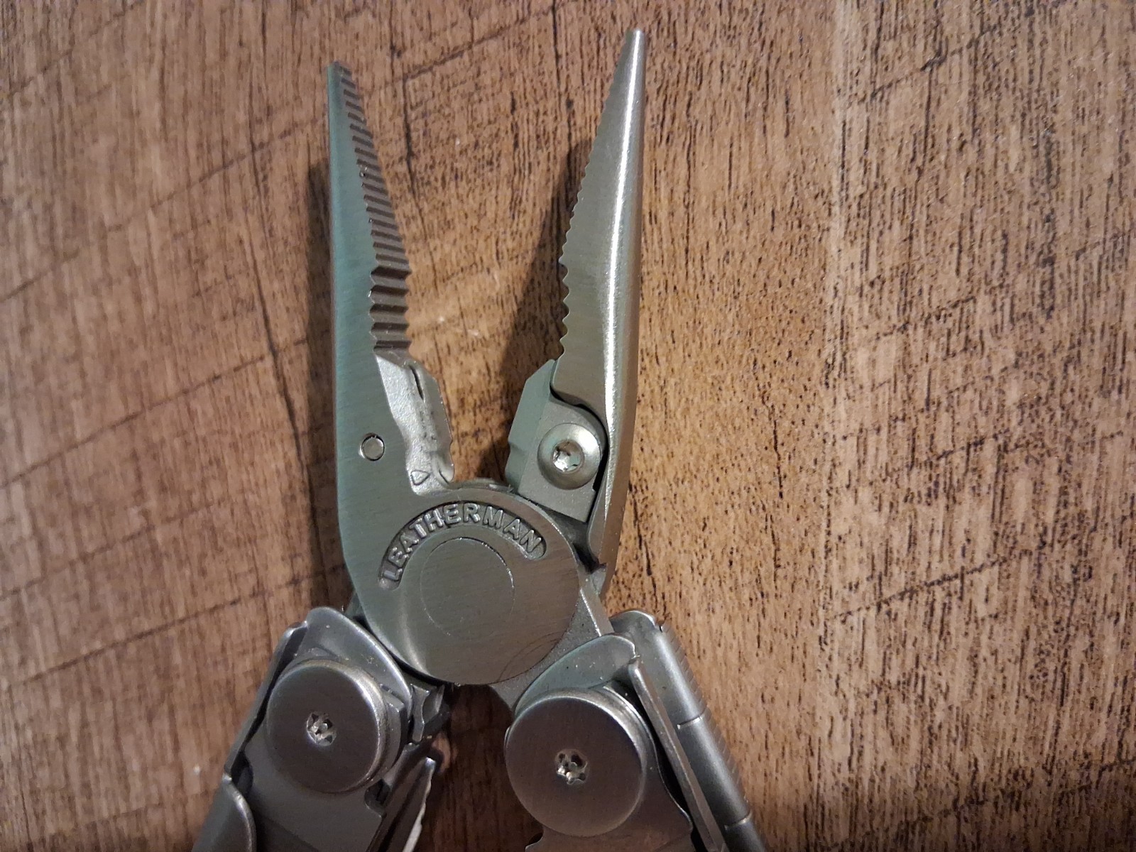 Leatherman Wave + Plus Multi-Tool MINT CONDITION – FAST SHIPPING