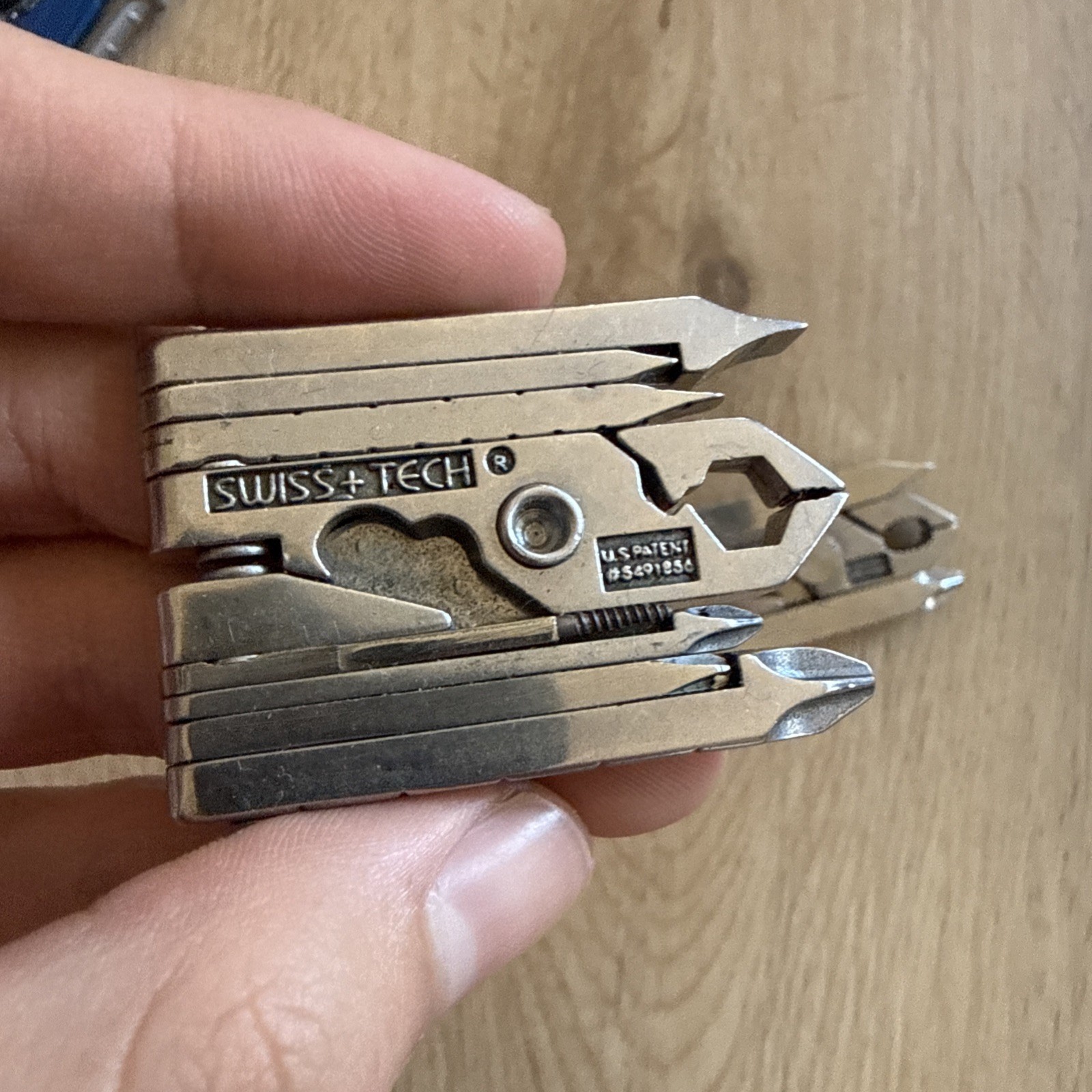 Swiss+Tech Keychain Multi-Tool Lot Micro-Max 19-in-1 & Micro-Tech 6-in-1 Pliers
