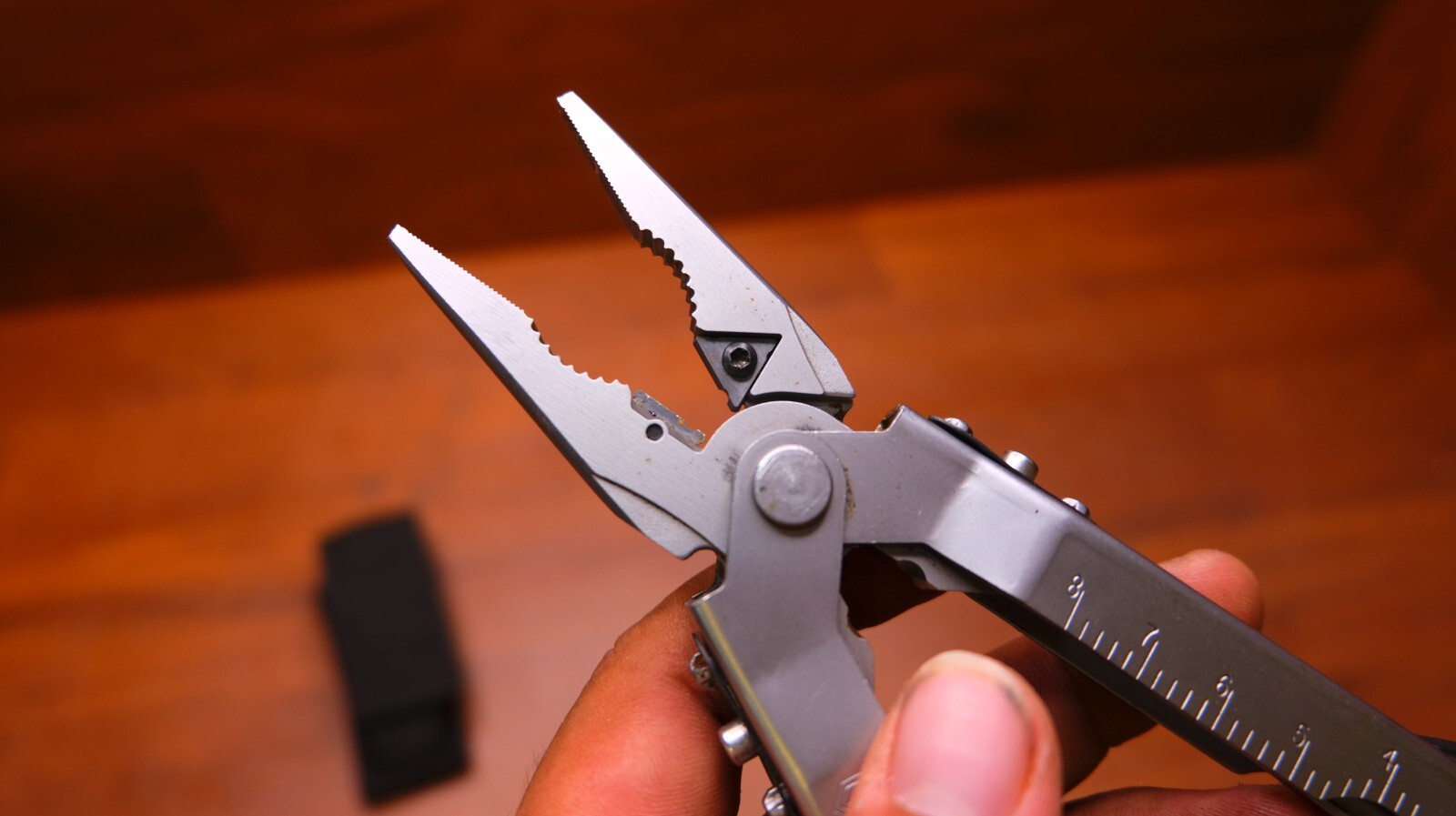 Gerber MP600 Multi-Tool Multi-Plier Needlenose Carbide Cutters Stainless #17