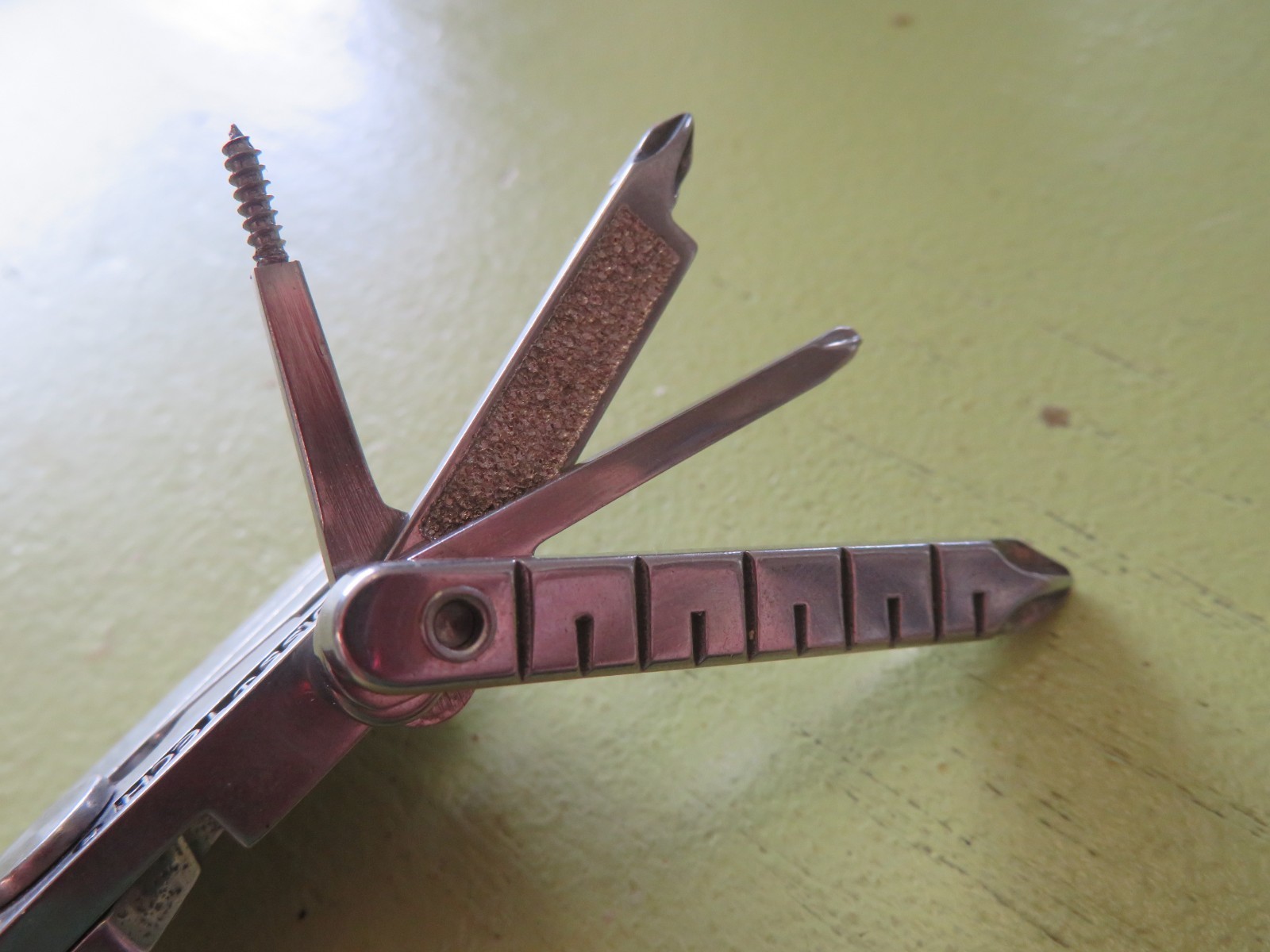 Swiss-Tech Utility Tool 8 In 1