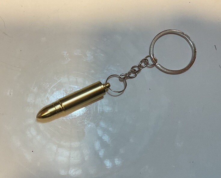 Figural Mini Brass Storage with Screw Out Tiny Spoon Keychain Stealth READ*