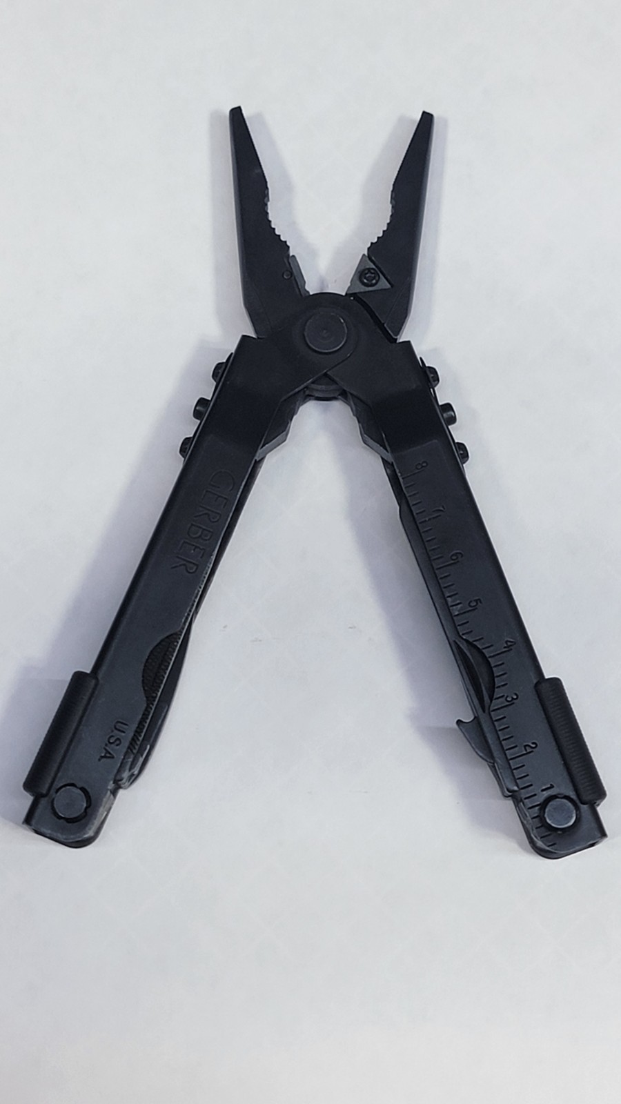 Gerber MP600 Black MultiTool Multiplier USGI Military Pocket Plier Tool Only NOS