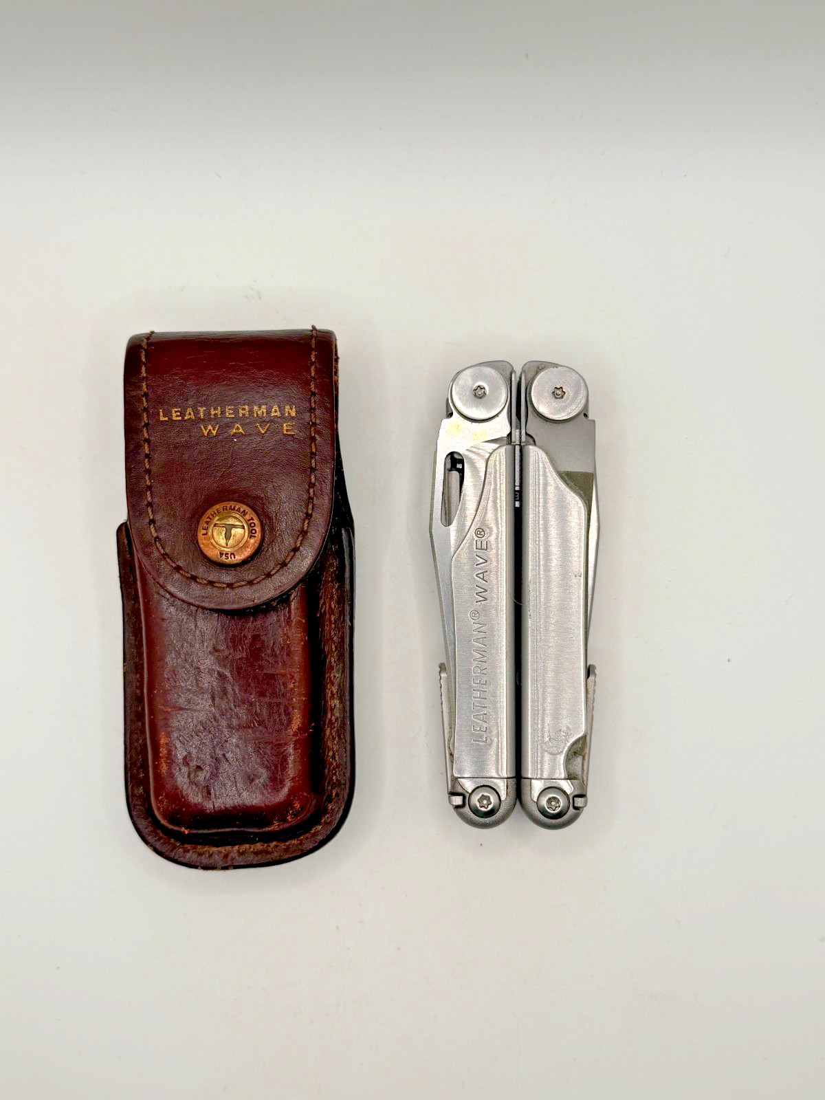 Gen 2 Leatherman Wave With Rare Made in USA Sheath
