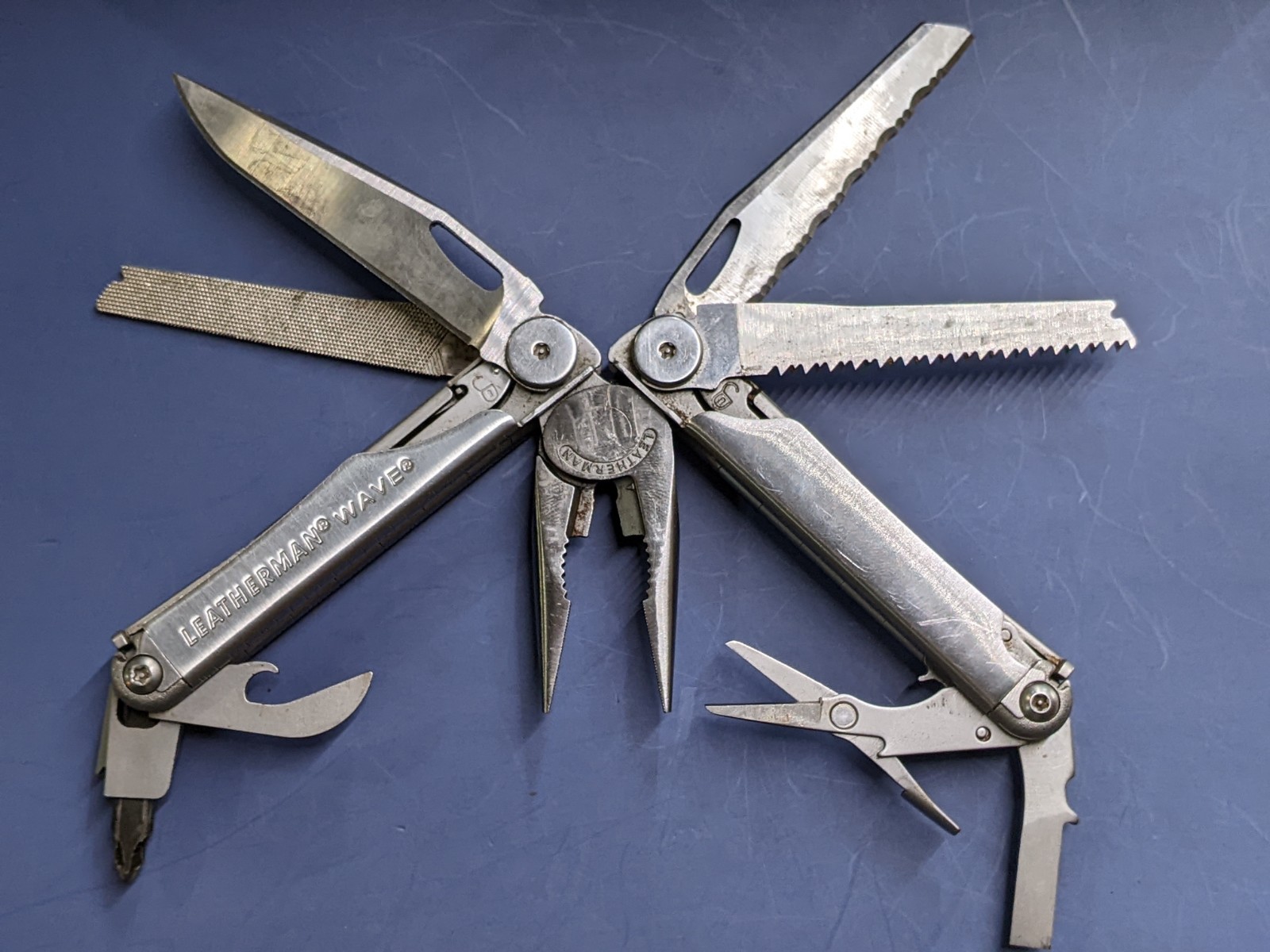 Leatherman Wave – Skeletool and Gerber Multi. Tool Lot of 3