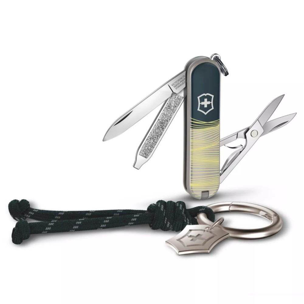 Victorinox Swiss Army Classic SD Pocket Knife | New York Style 35105L23NY