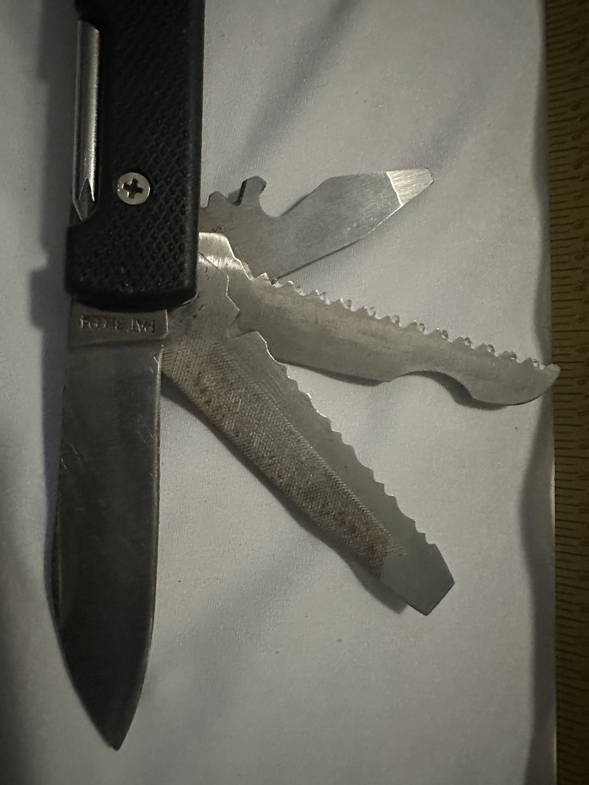 Vintage Heavy Duty Pocket Mechanic Multi Tool 6” Closed
