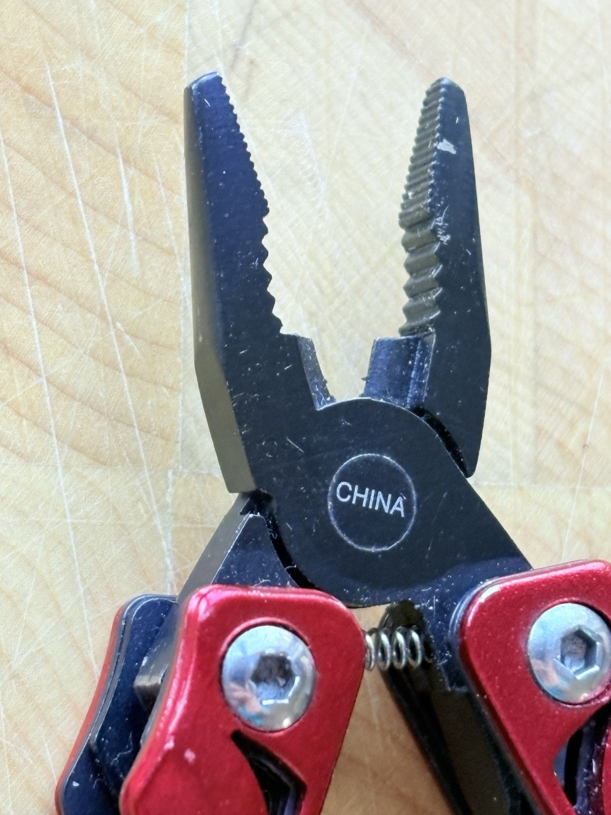 SNAP-ON Multi Tool Black Stainless Steel Red Handle Easy Grip 9-in-1 NICE !!