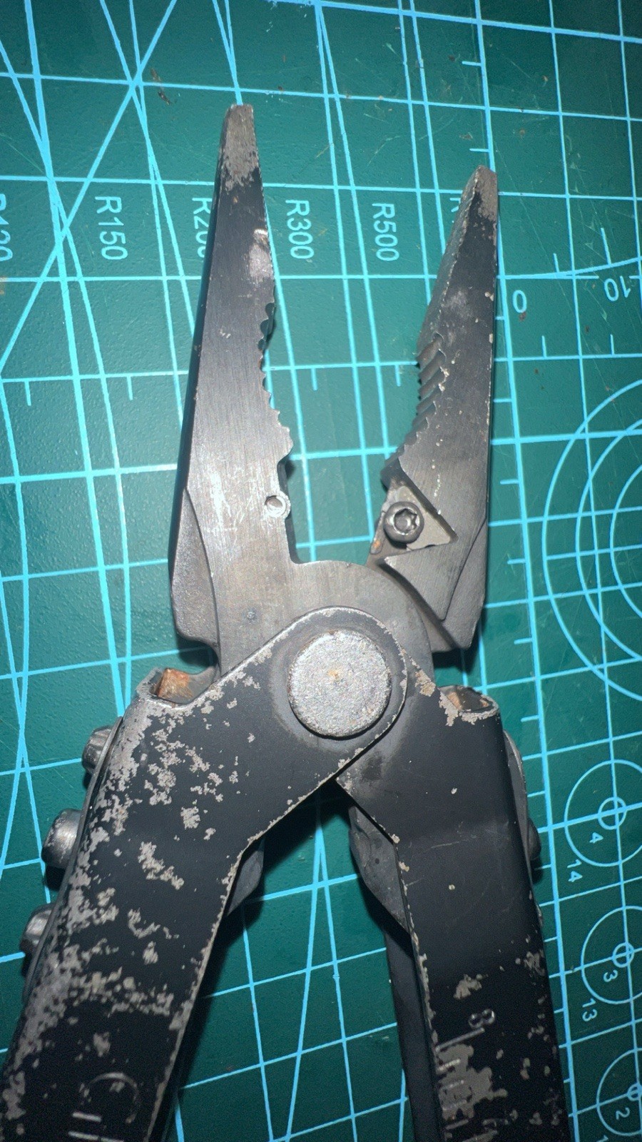 Gerber 75501 MP600 Needlenose Multi-Tool Used For Parts Or Repair