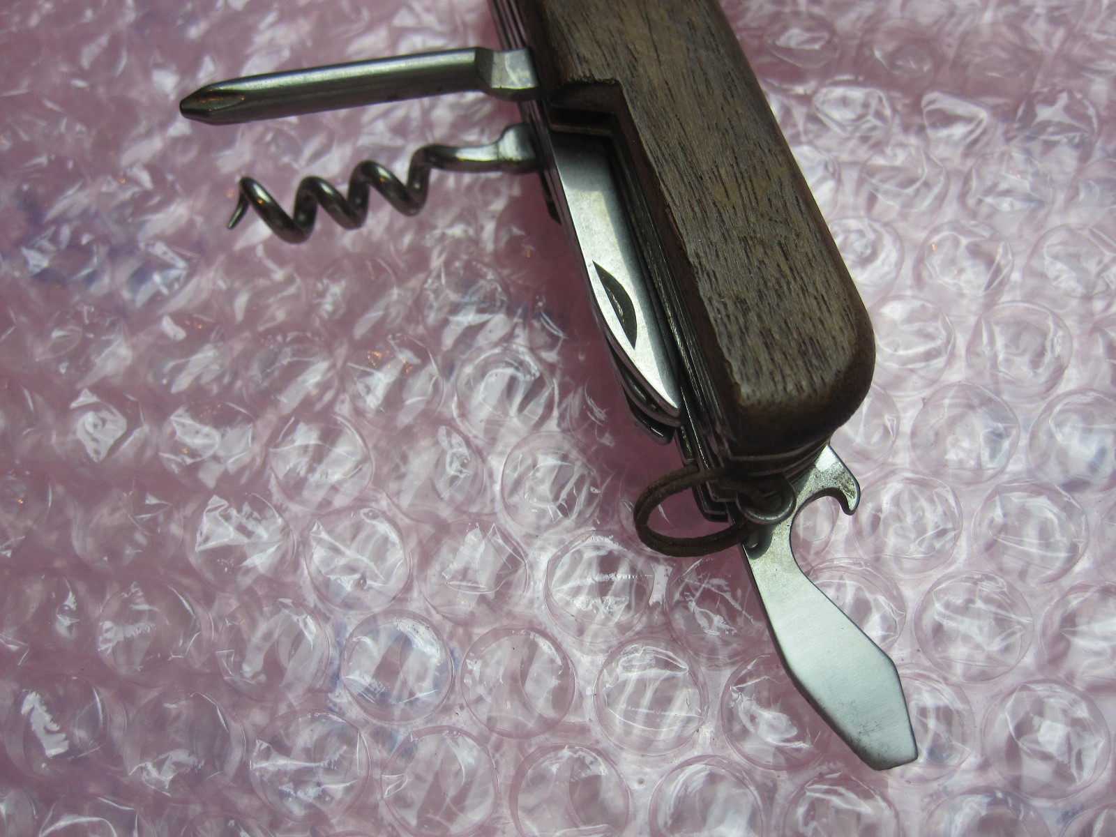 Multi Tool Pocket Knife 11 Tools Stainless Steel Blades Wood HandleMade in China