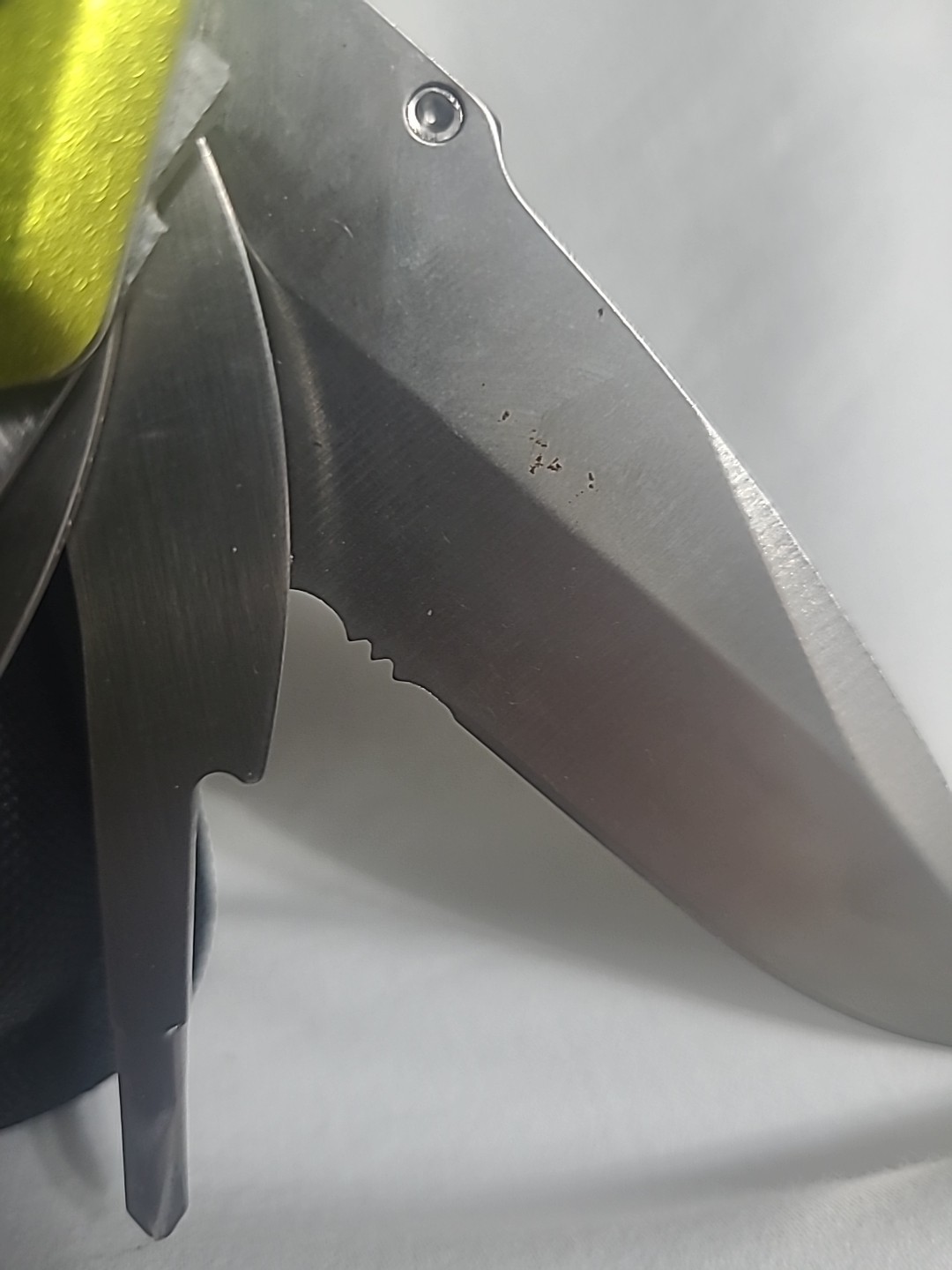 Kilimanjaro Magnus Multi Tool w/ OEM Pouch