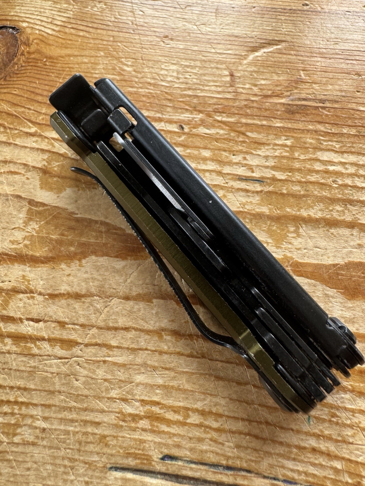 Gerber Armbar Scout Multitool