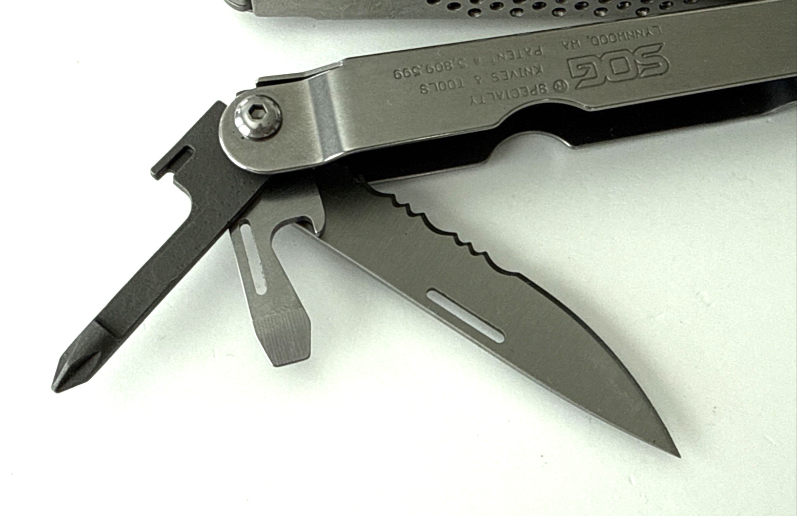 SOG PowerPlier Multi-Tool Leather Sheath