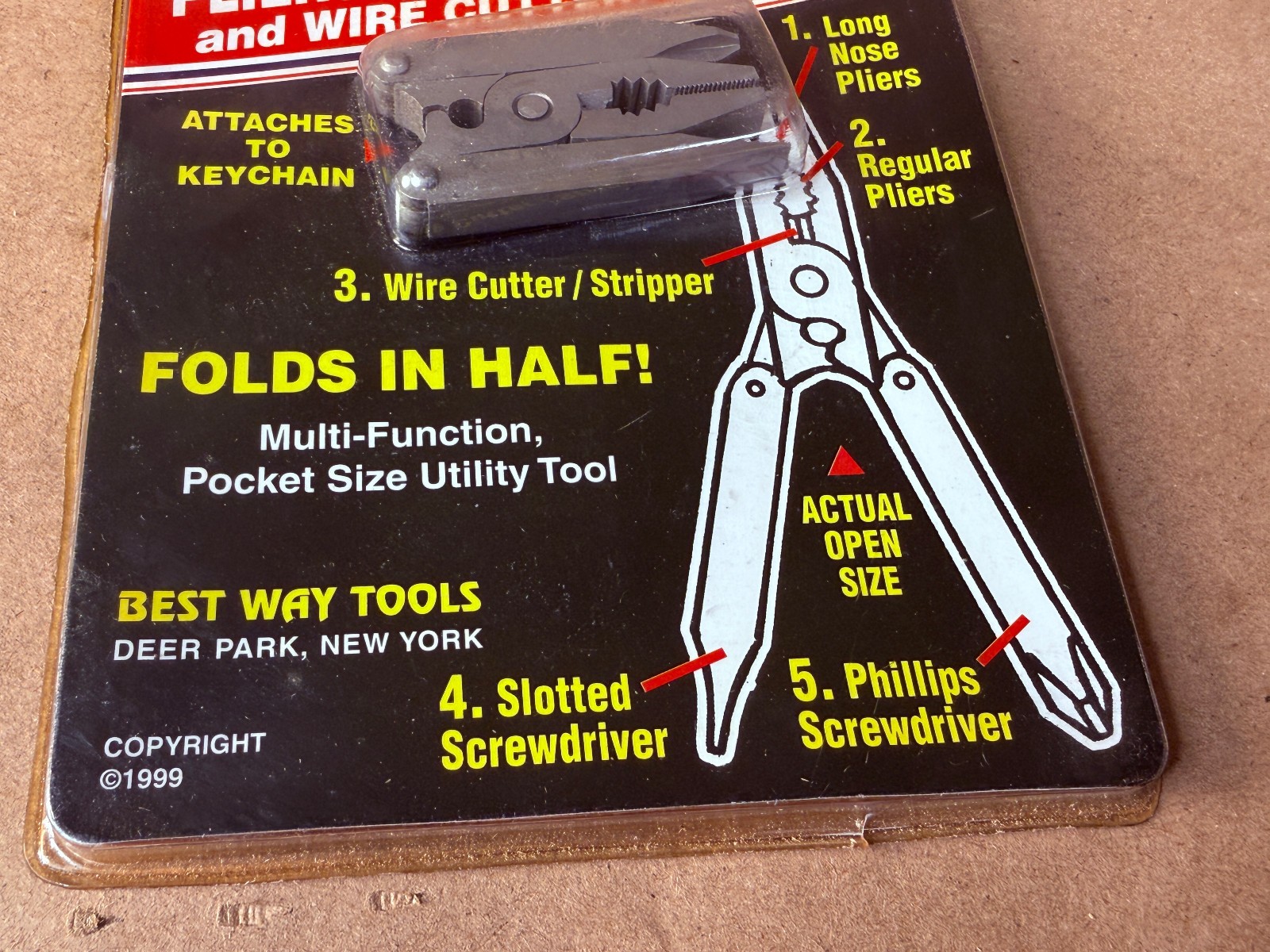 2 Pocket Multi Tool Pliers Mini Folding Key Chain 5 in 1 – Screwdriver Stripper