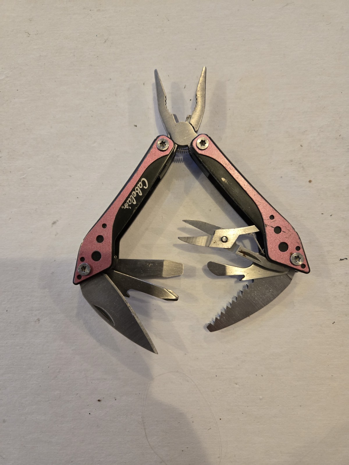 Cabela’s Mini Multi-Tool Pliers 7 Tools, Pink
