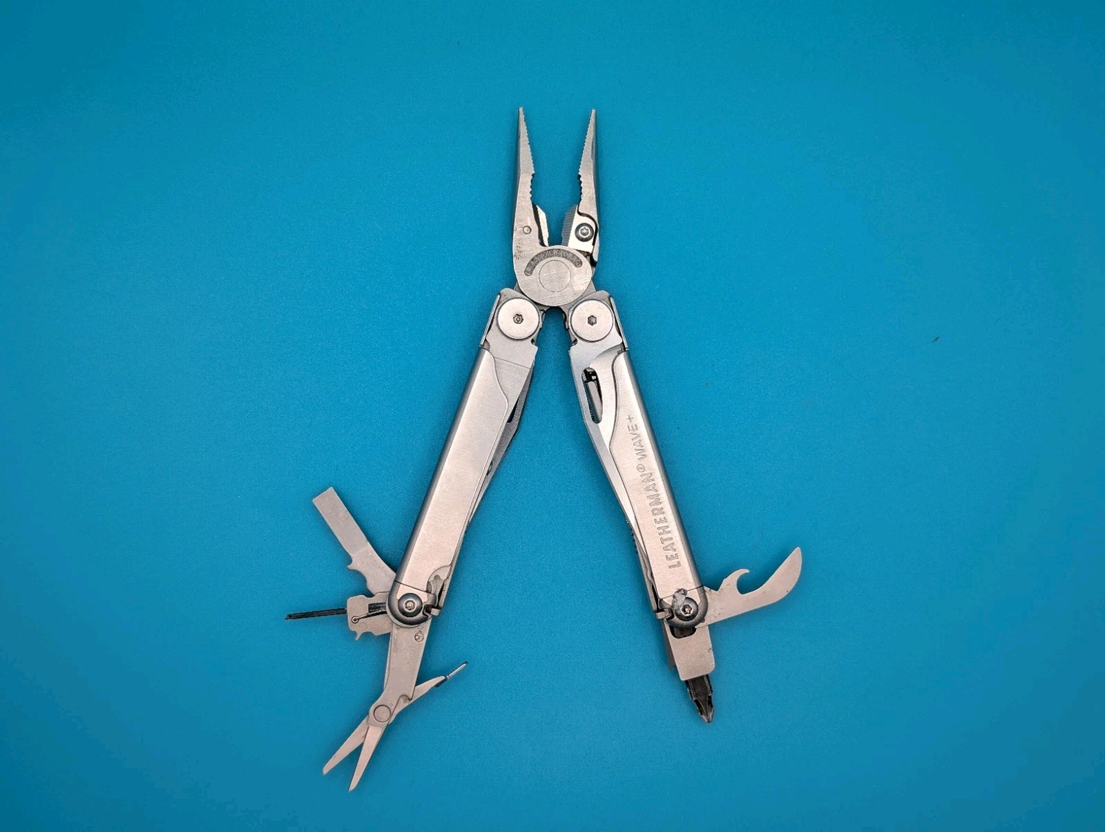 Leatherman Wave Plus + Multi-Tool! FAST SHIPPING!