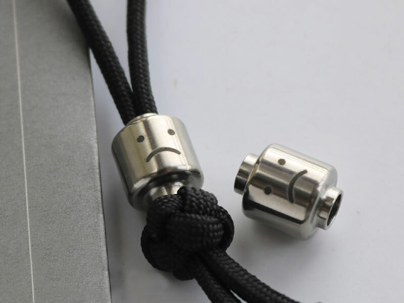 New TC4 EDC Titanium Alloy Parachute Cord Bead Keychain Pendant Lanyard DIY Tool